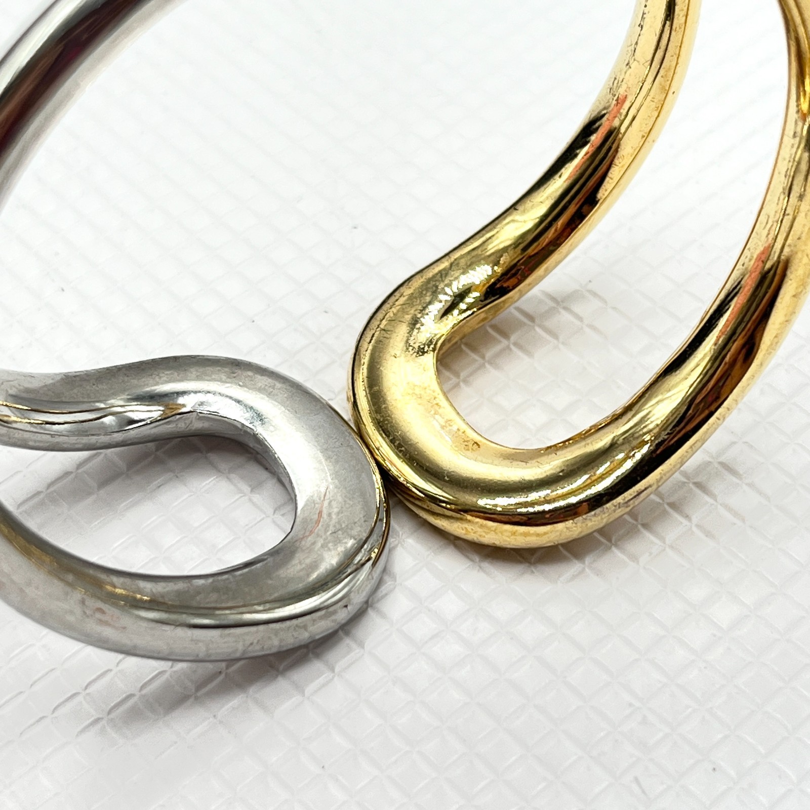 Mixed Silver & Gold Tone Metal Sculptural Bracelet w/ Open Work Hinged Bangle