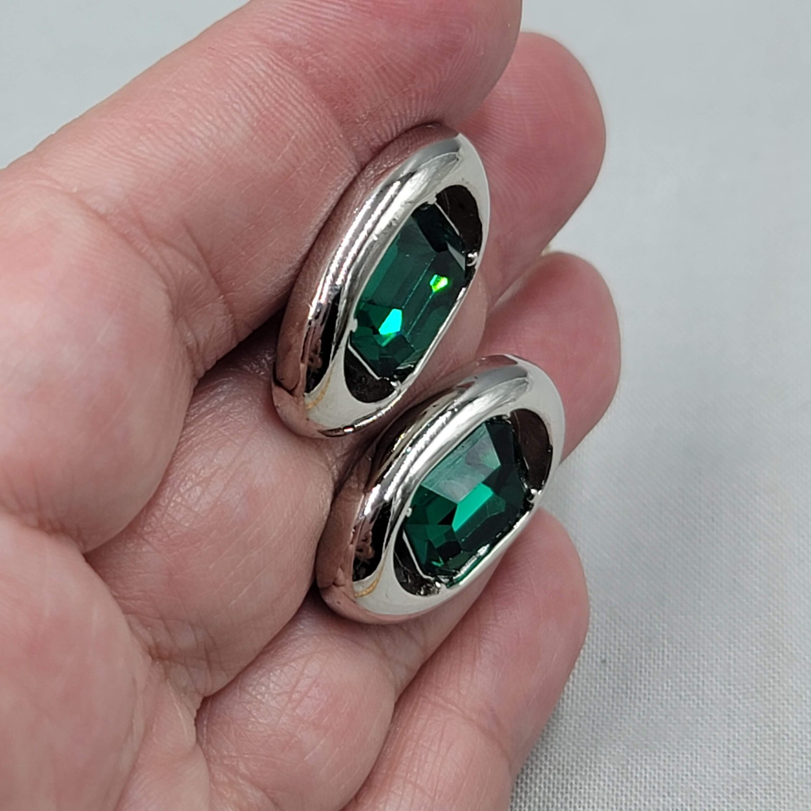 Vintage Swank Mens Cufflinks Green Rhinestone Silver tone Oval 1″