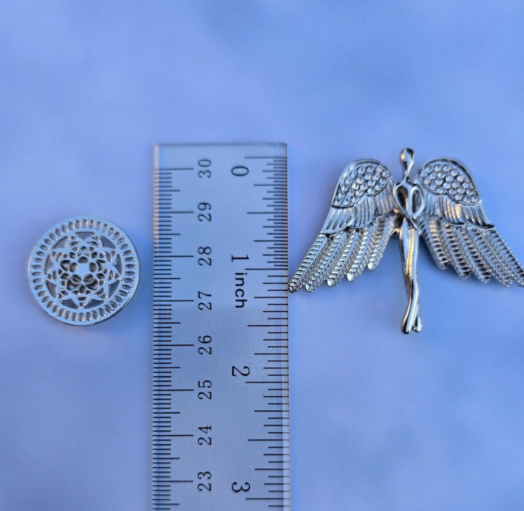 Silver Angel MAGNETIC Brooch. Angel jewelry. Christmas pin. Remembrance gift.