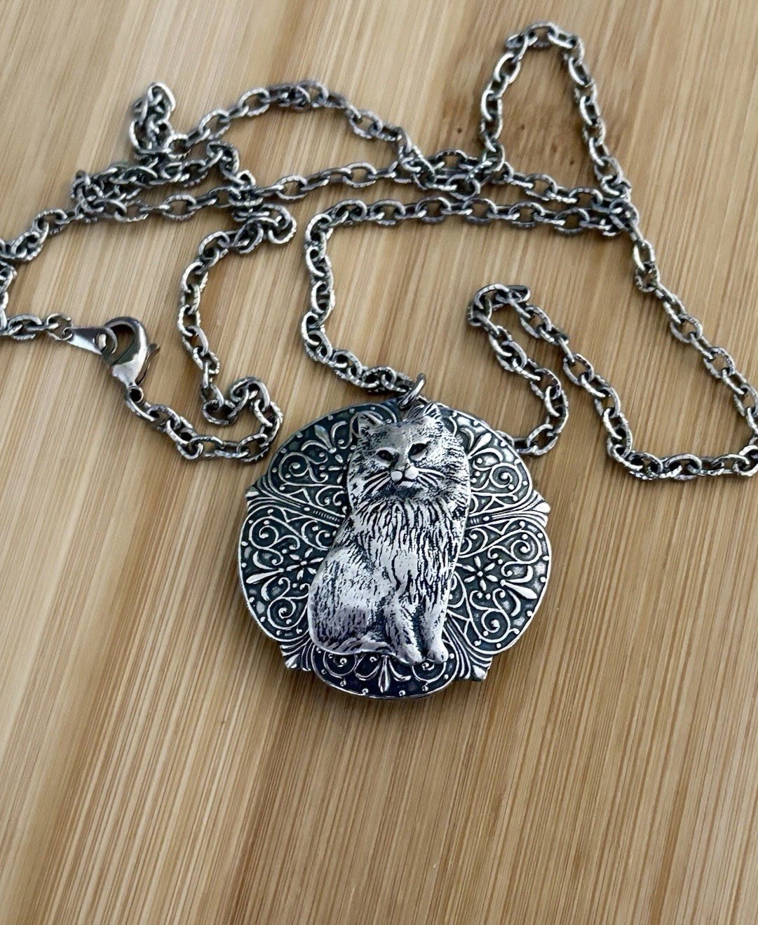 Vintage Cat Hidden Locket Necklace, Memorial Ashes Keepsakes Silver Pendant