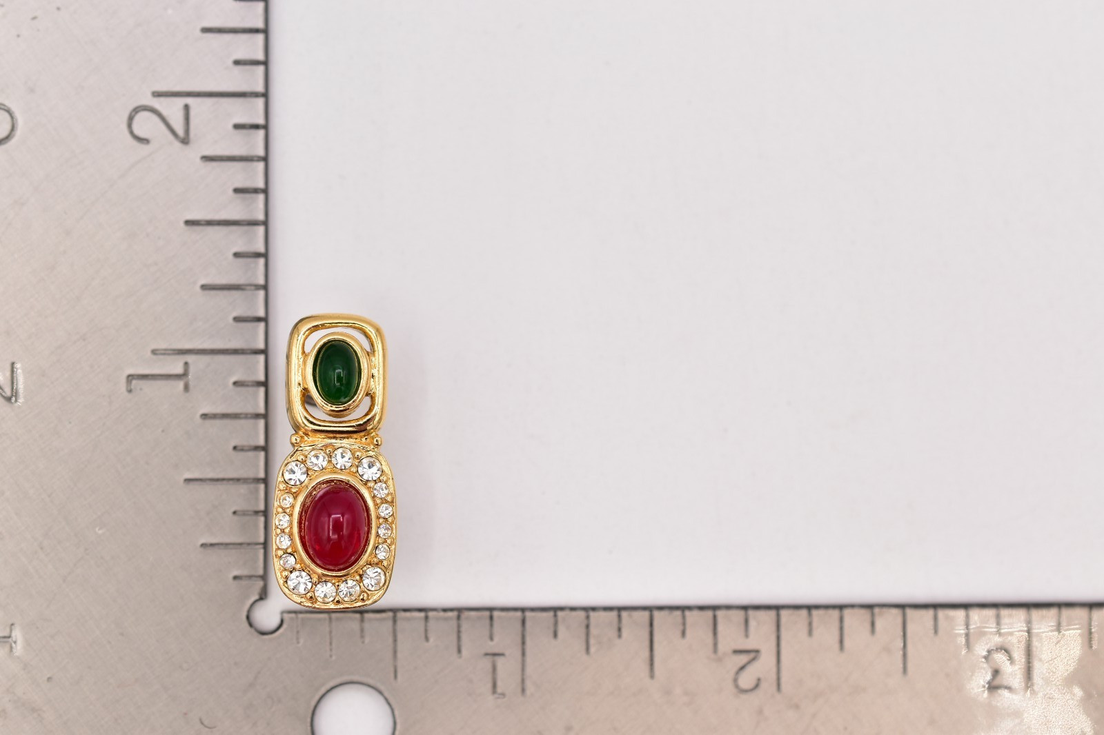 Trifari Vintage Gold Green Red Cabochon Rhinestone Earrings Signed 1980s BinAI