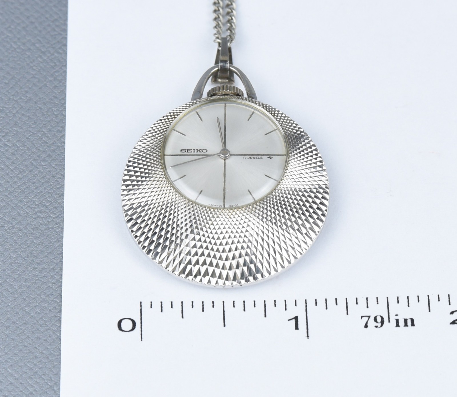 Vintage Seiko 17 Jewels Pendant Watch Manual-Wind Silver Tone Japan 1973 ’70s