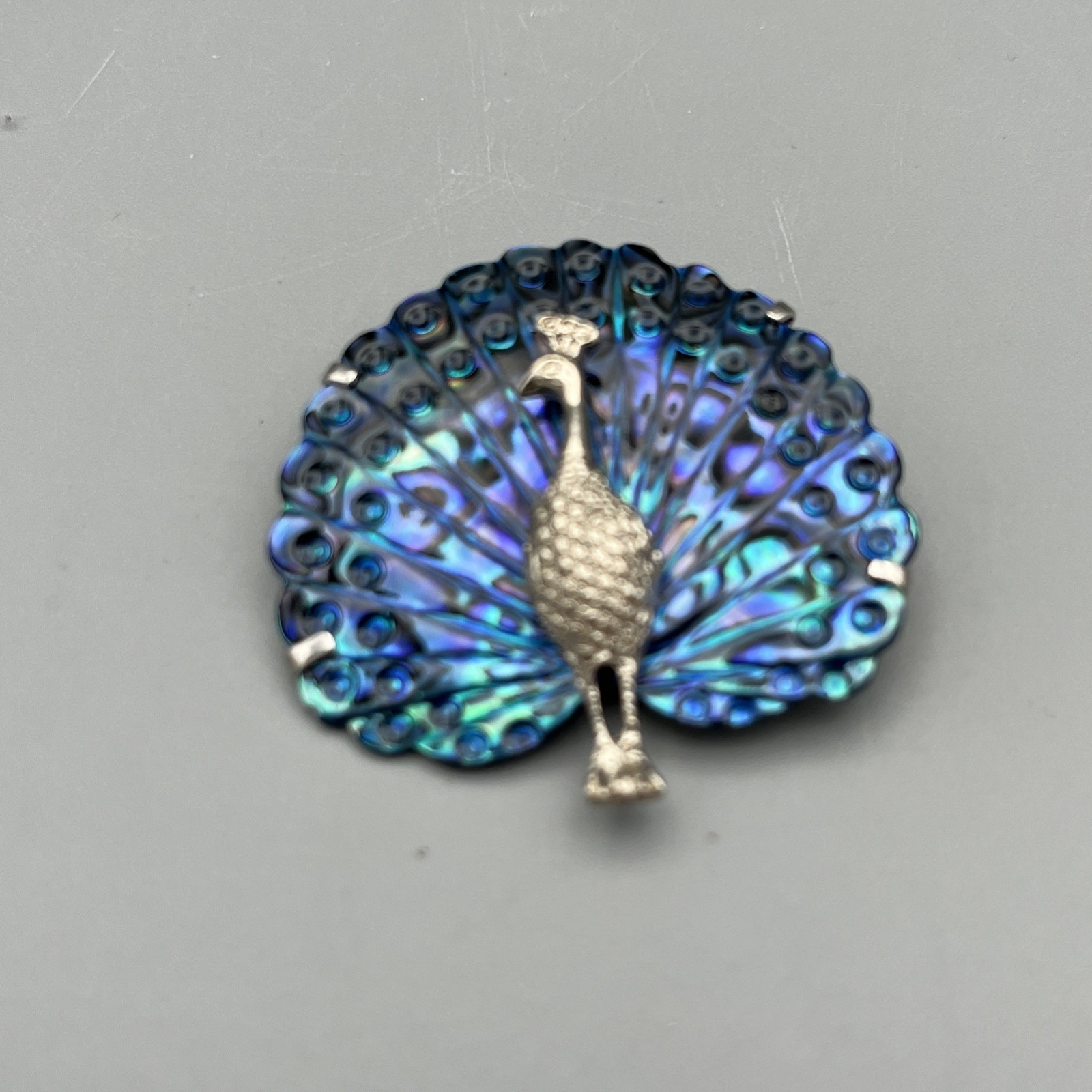 Vintage Peacock Brooch Pin Paua Abalone Shell, Silver Tone 1.75″ NEW ZEALAND