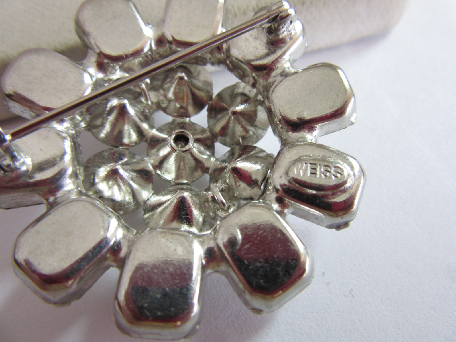 Vintage Weiss silver tone prongset white round and emerald cut rhinestone pin