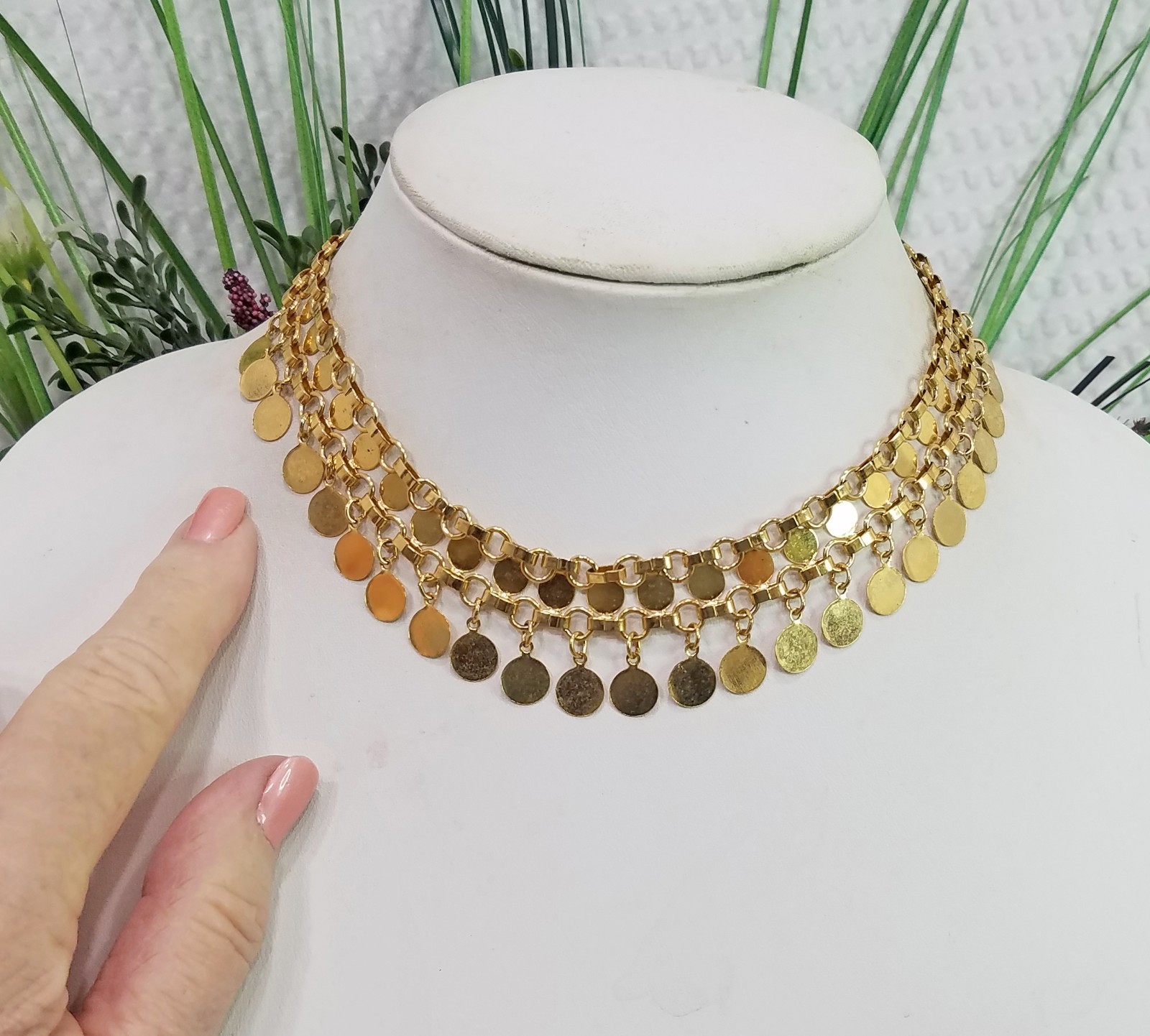 Vintage Gold Tone Tassel Mesh Disk Chain Link Byzantine Design Choker Necklace
