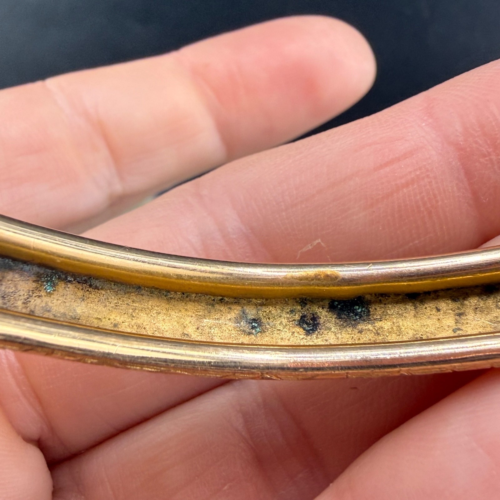Vintage Bangle Bracelet Embossed Gold Tone Hinged 7”