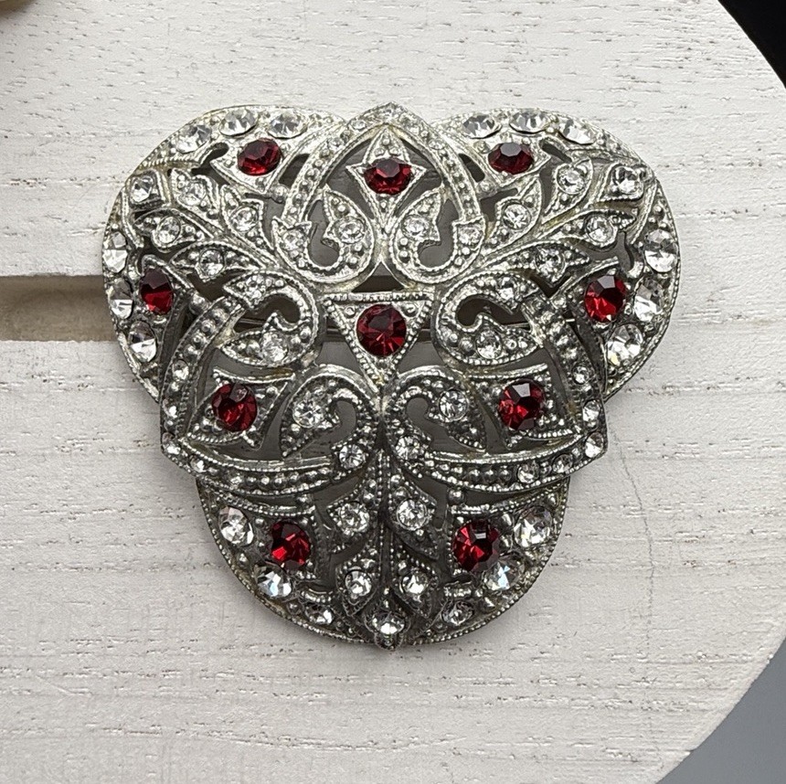 Brooch 1930s Pot Metal New England Glassworks Red & Clear Rhinestone VTG 5.1cm