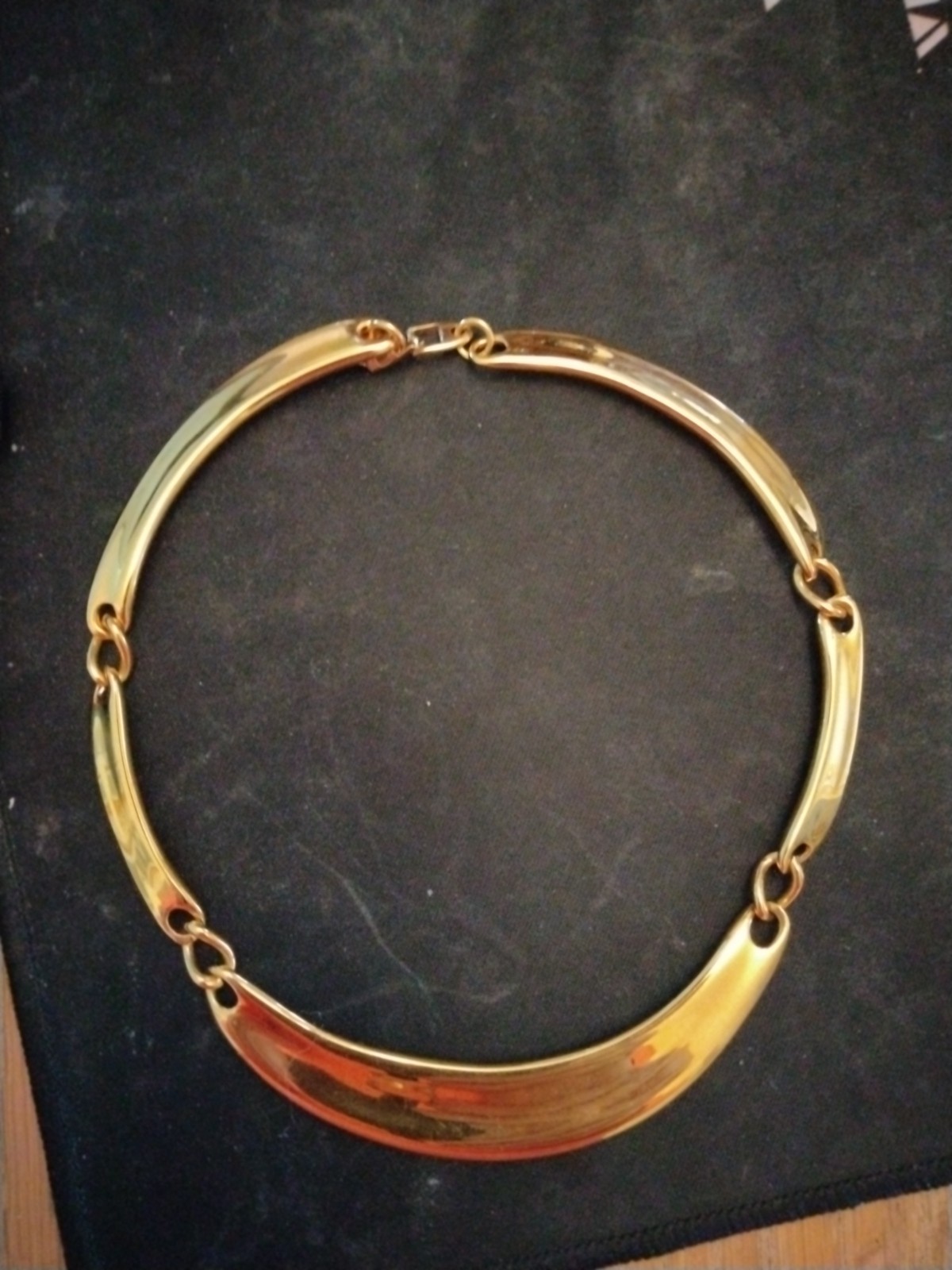 NAPIER Pat 4.774.743 Gold-Tone Plated 80s Necklace 48 g. Signed