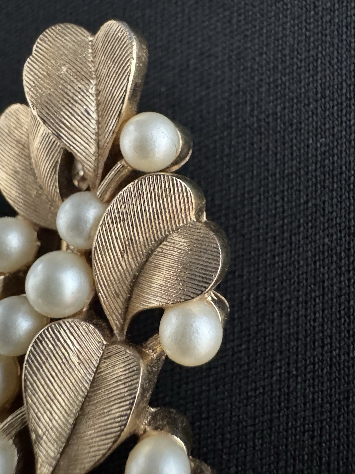 Vintage Crown Trifari Faux Pearl Berry Leaf Spray Brooch Gold Tone Textured Pin