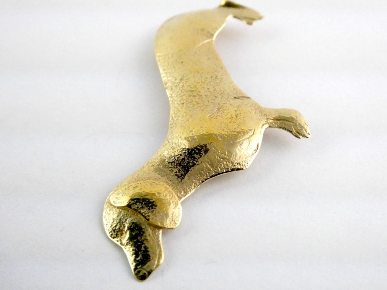 Courtney Peterson Gold Plated Metal Dachshund Dog Pin Brooch 2 3/8 Inches