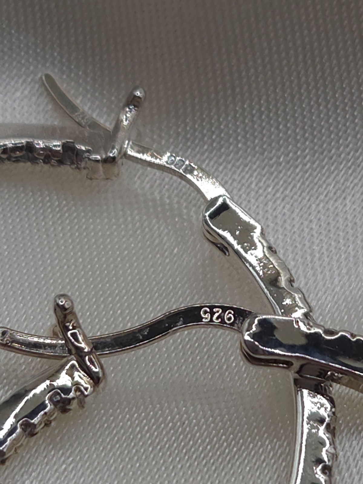 QVC Diamonique Pave Inside-Out Hoop Earrings Pierced 1.5″ 2mm wide Anti-Tarnish