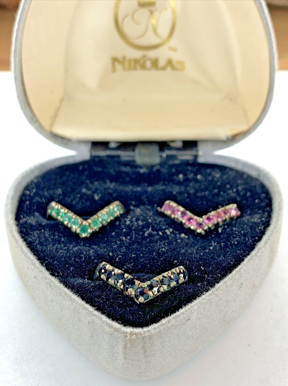 VTG Nikolas Sterling 925 Emerald Ruby Sapphire Chevron V Stackable Rings SZ 6