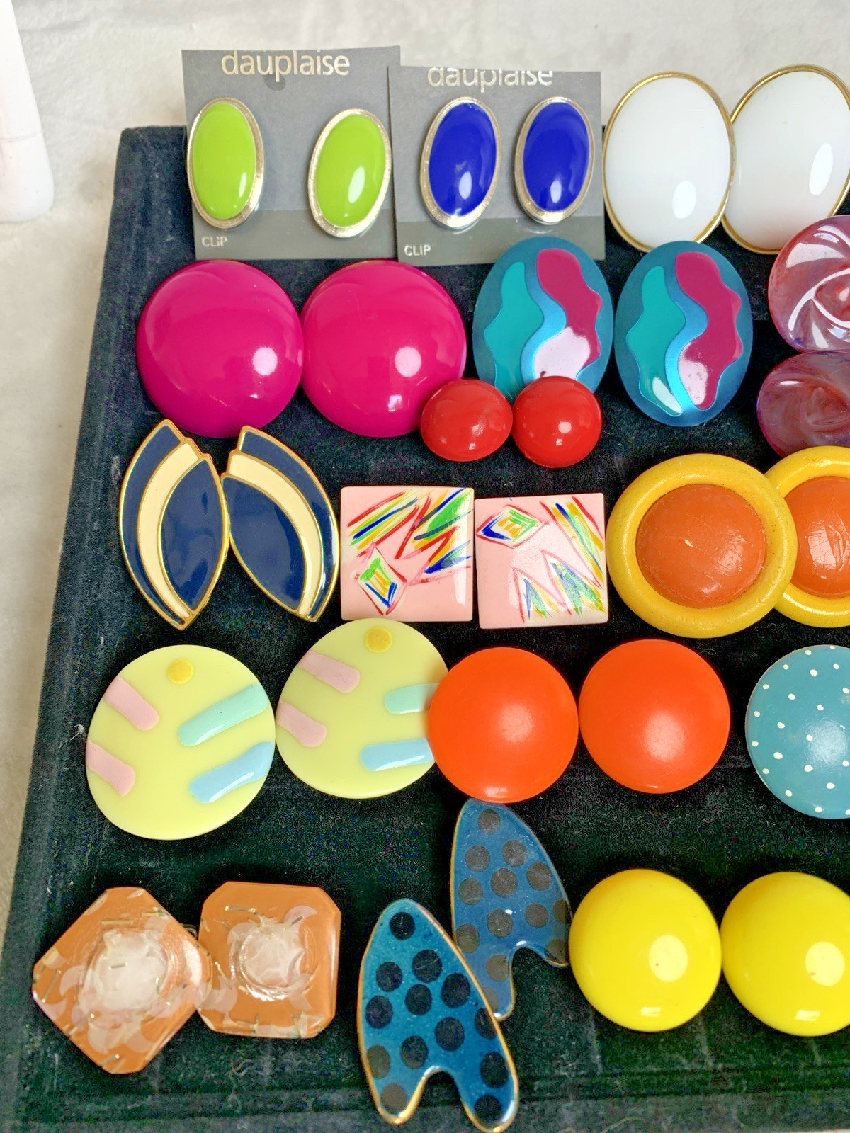 Vintage Mod Pop Art Clip-On Earrings Lot 60s 70s 80s Colorful 17pc Dauplaise
