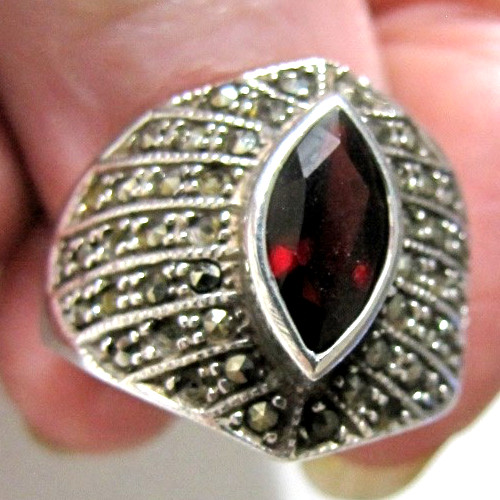 CW Sterling Silver Garnet Marcasite Ring Red Marquise Stone Missing Marcasites