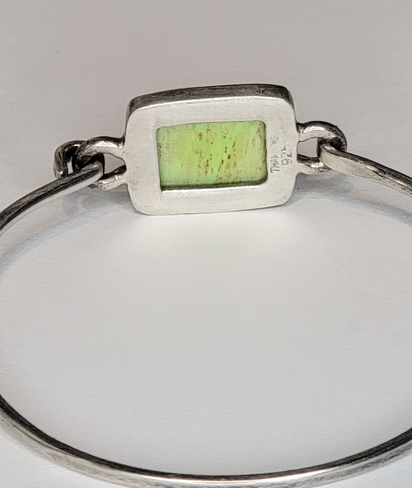 Vintage Womens Silver Hindged Bracelet With Green Stone Stamped 925