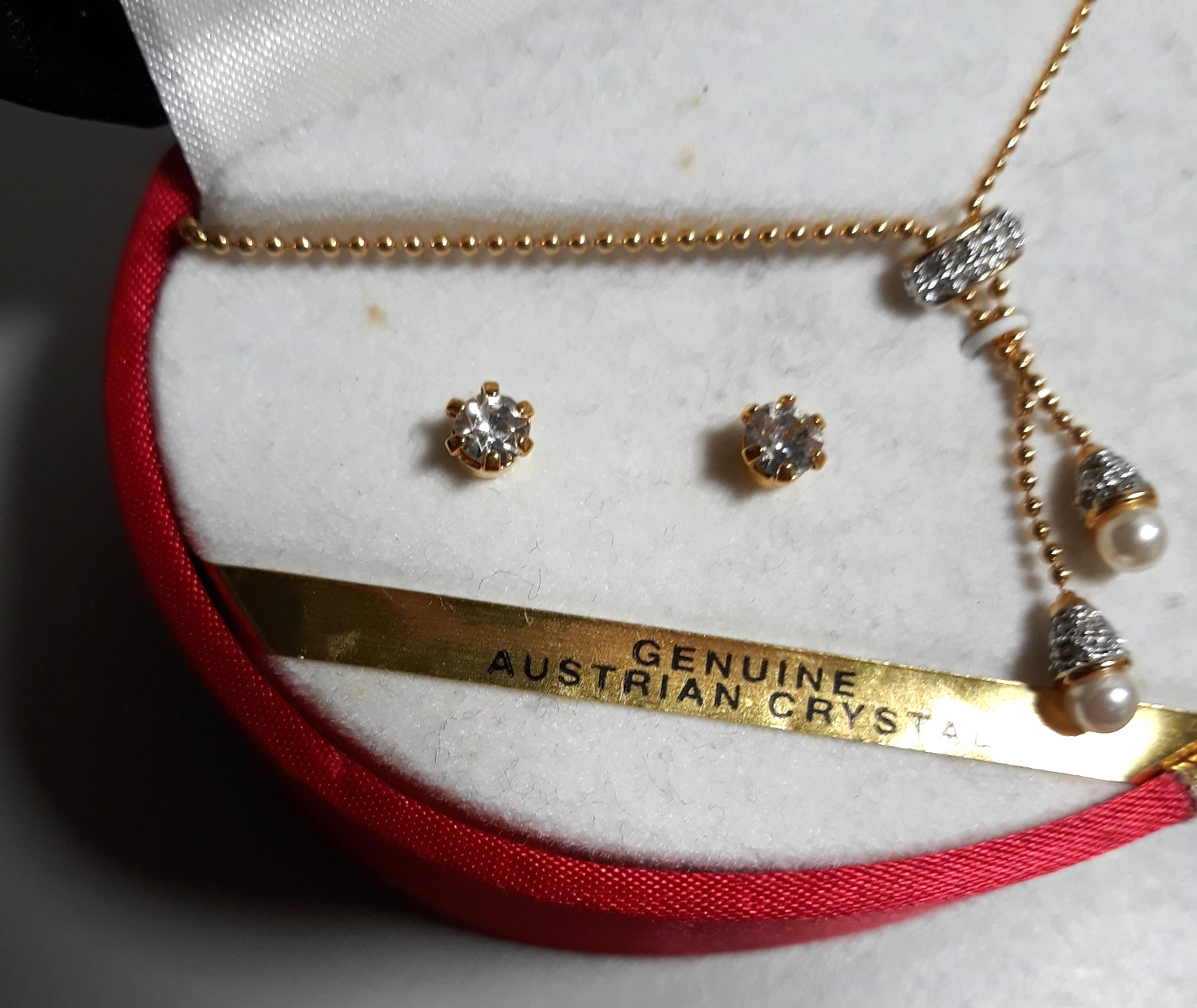 Vintage Austrian Crystal & Pearl Necklace Set w/ 2 Pairs Earrings Gold Tone NIB