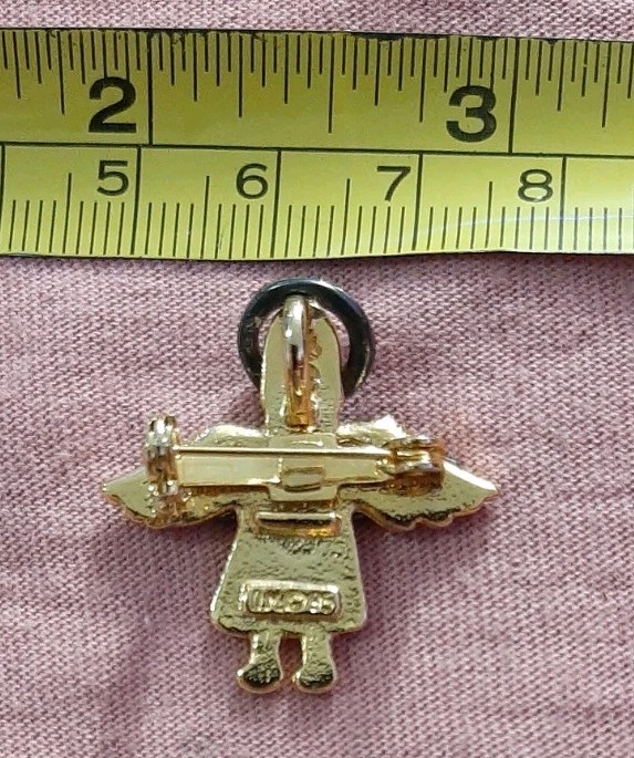 Vintage 1995 Marked IM 95 Backwards Facing Gold Silver Two Tone Angel Lapel Pin