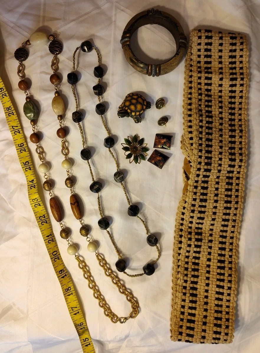 VTG Jewelry Bangle Belt Brooche Necklace Clip-On Earring Earthtones Beads LOT 10