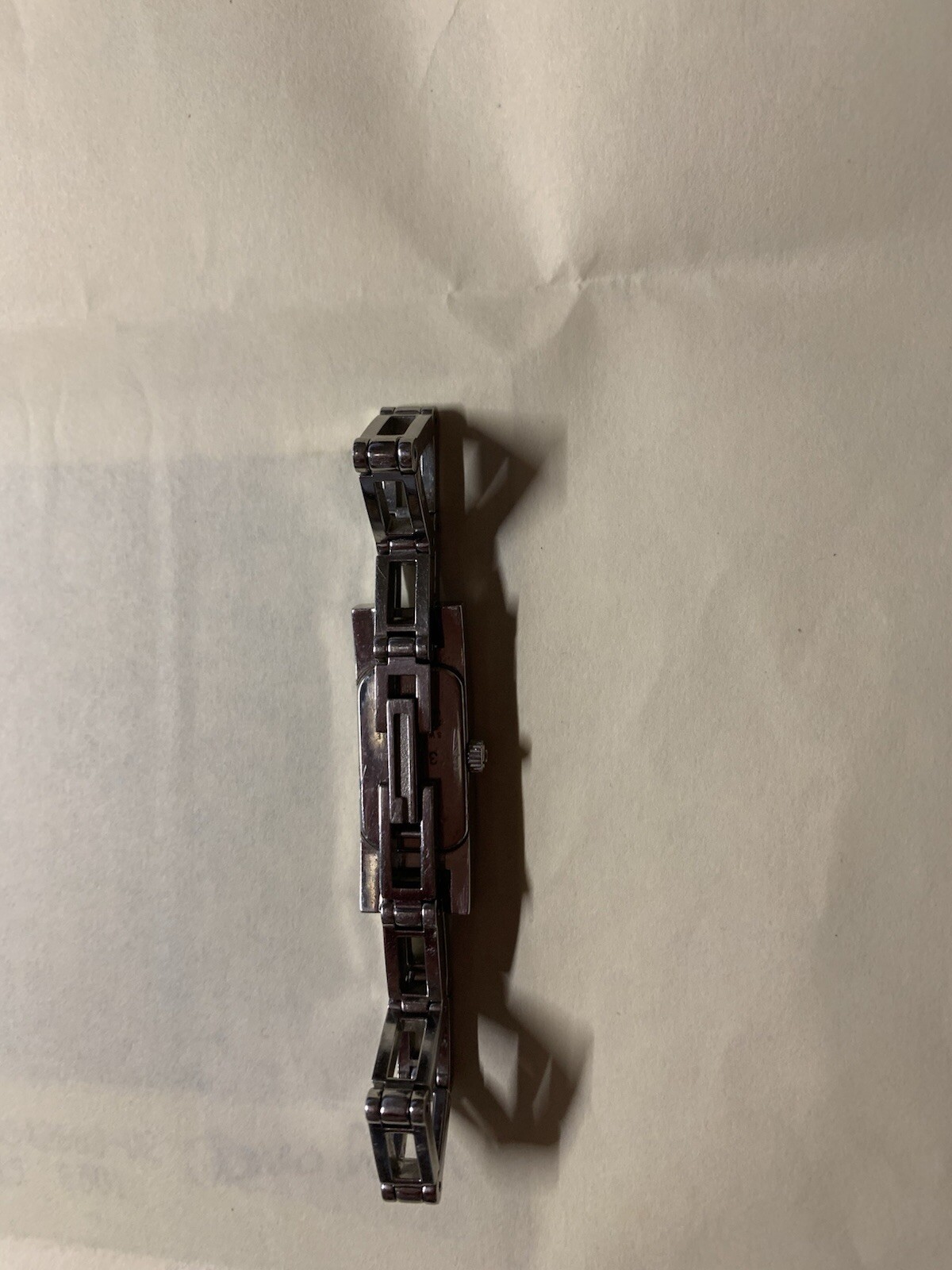 Ladies Gucci 3900L Stainless Steel And Diamond Watch – 7.25 in length