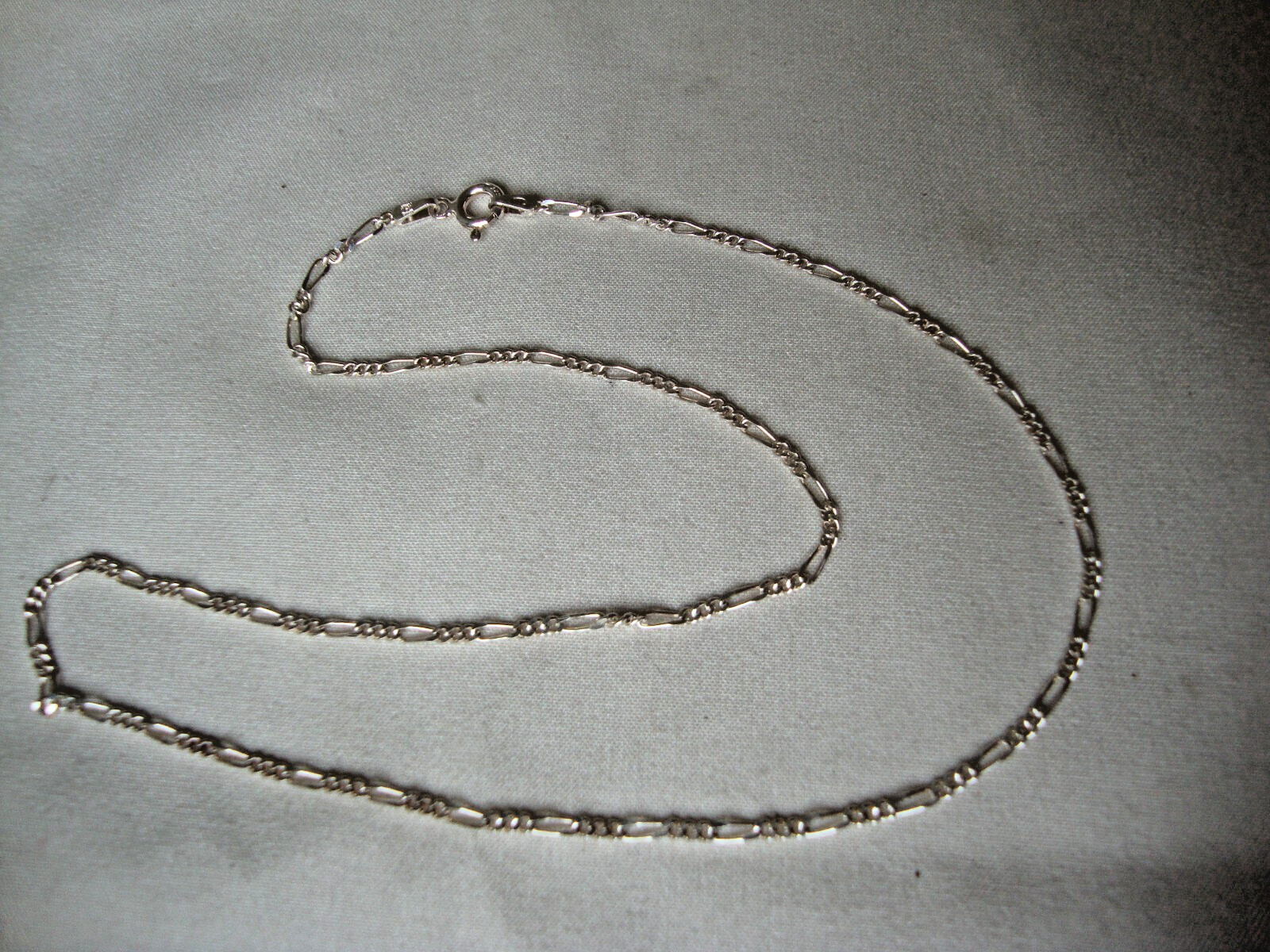 VINTAGE FINE ITALIAN SILVER 1.0 MM FIGARO CHAIN 16″ STERLING SILVER STAMP 925