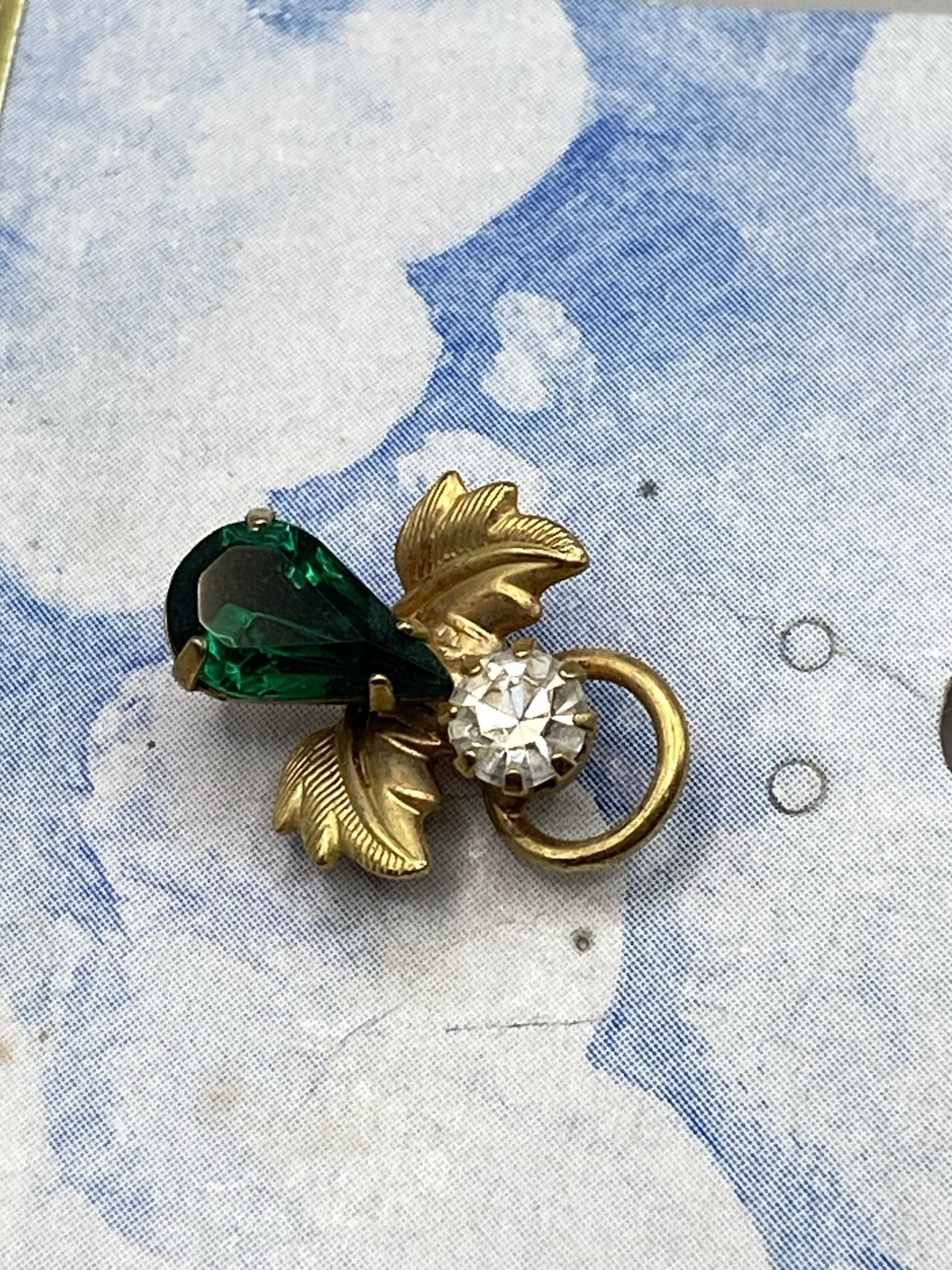 NOS Vintage Emerald Green Angel Lapel Pin w/Australian Crystal May Birthstone