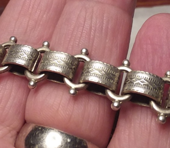 7.25″ Pewter Tone Victorian Revival Bookchain Bracelet 03-01-2026