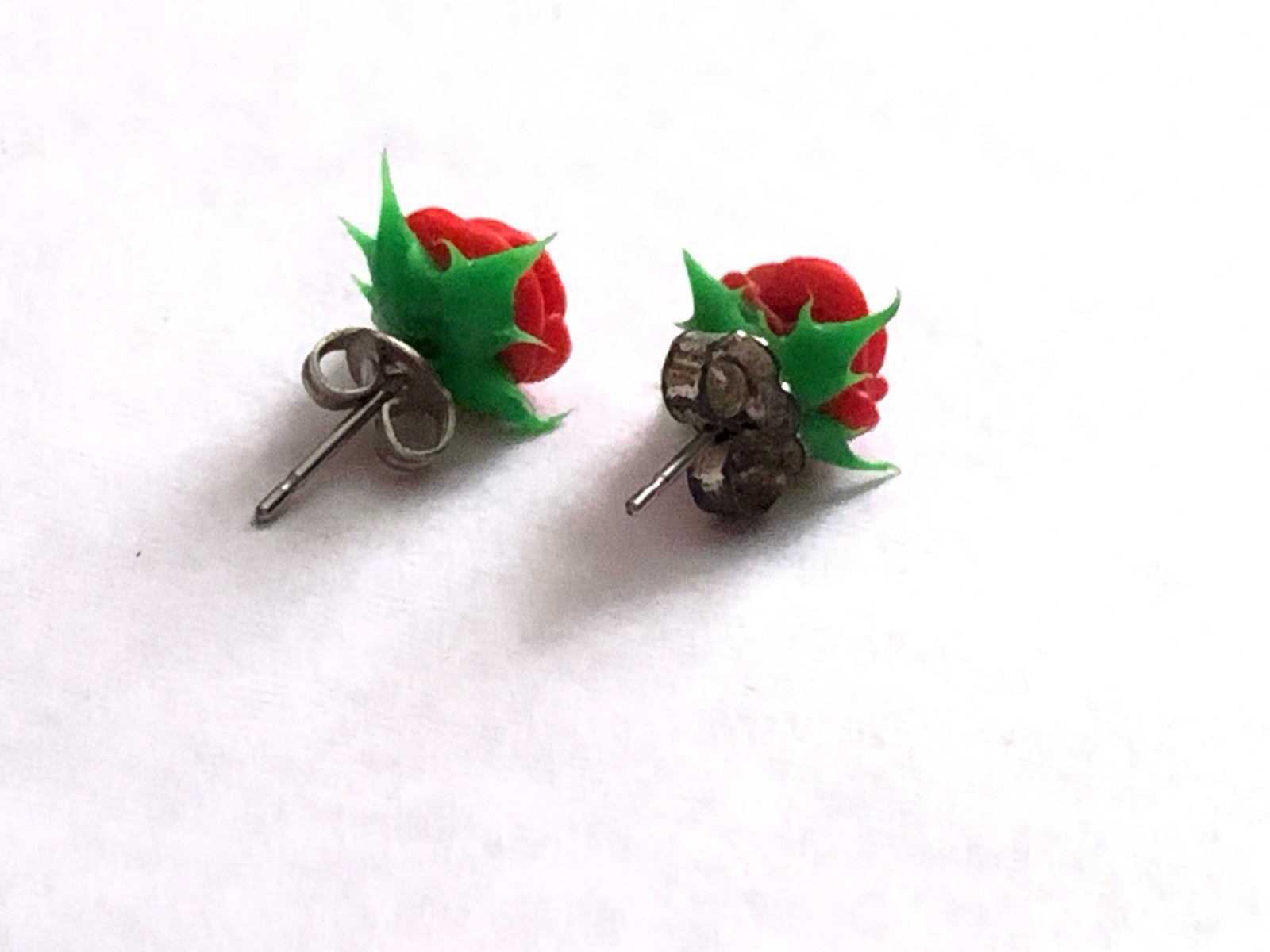 Vintage Y2k Rubber Rose Earrings Silicone Hot Topic Goth Punk Romantic Red Green