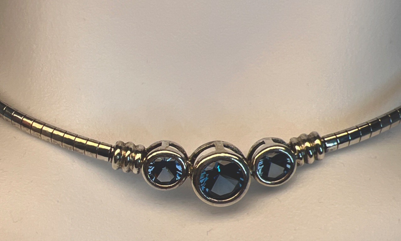 Vtg IBB 925 Sterling Silver Blue Crystal Statement Choker Collar Necklace 16”