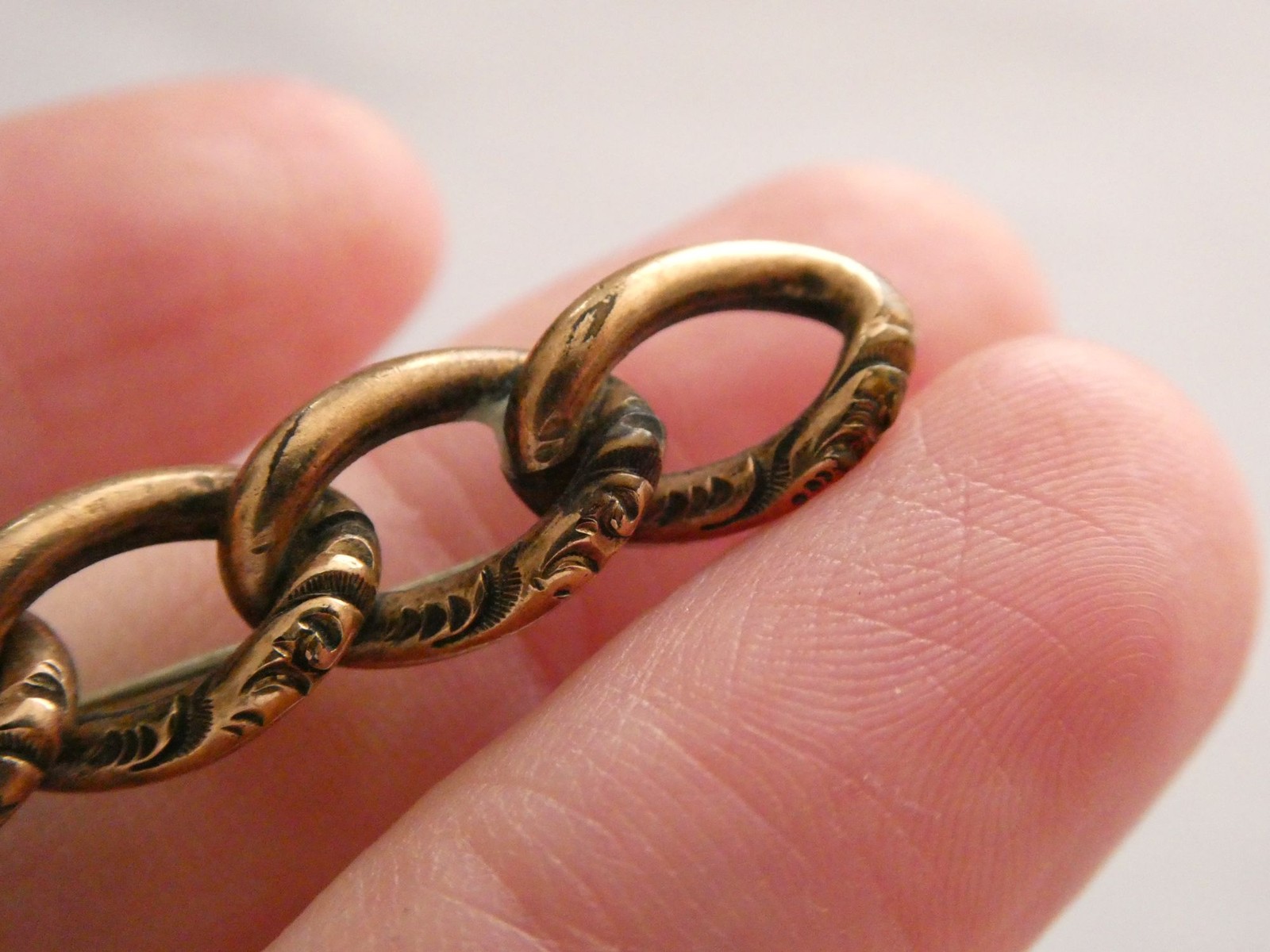 Antique Unmarked 12k Gold Fill Victorian Chased Loops Pin 6.7g 56mm Length