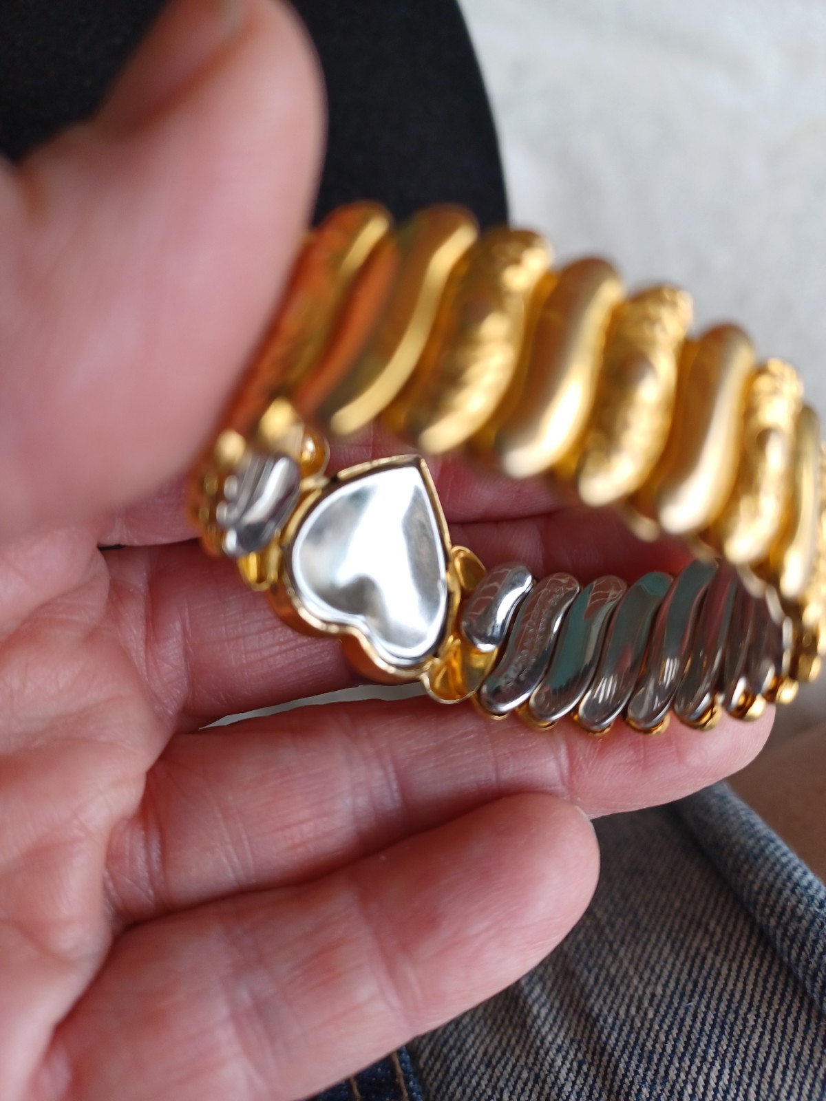 CHILD SIZE VINTAGE SWEETHEART 1/20 12K GOLD FILLED HEART EXPANSION BRACELET
