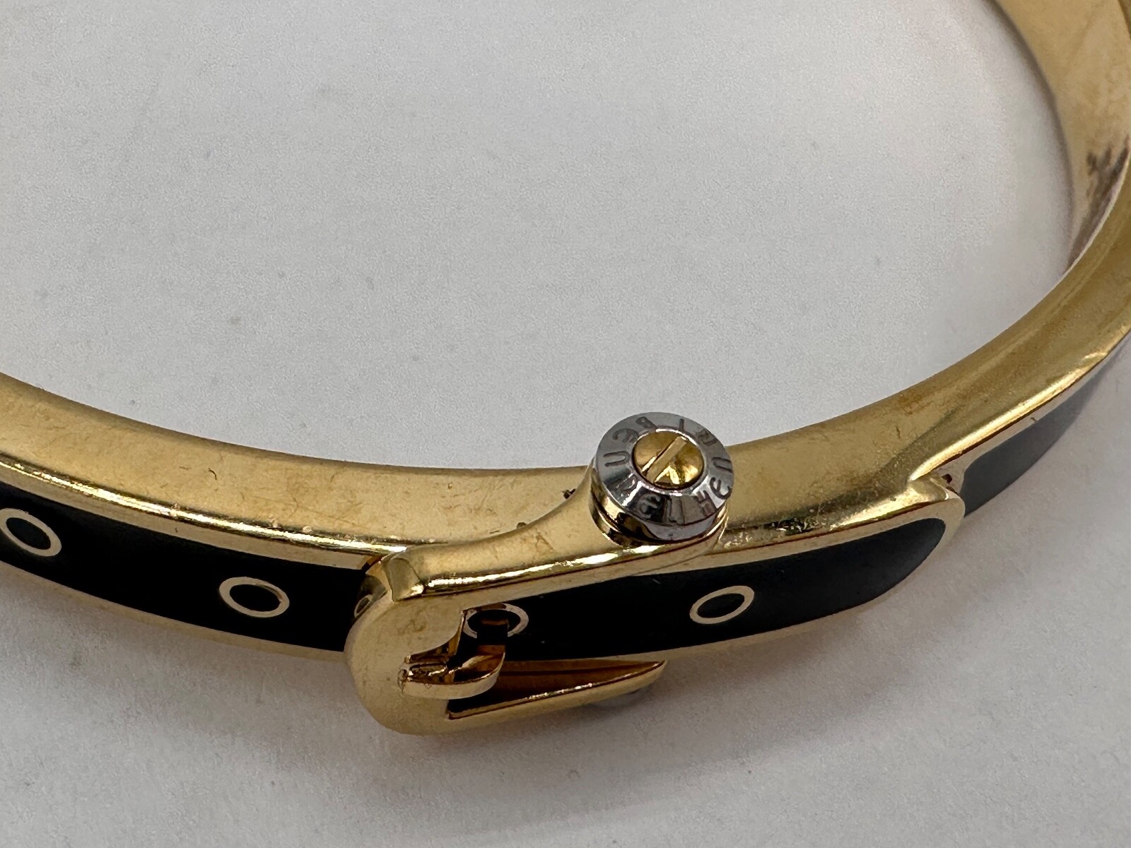 ESTATE GOLD PLATED BLACK ENAMEL BELT BUCKLE HENRI BENDEL NY SIGNED BRACELET