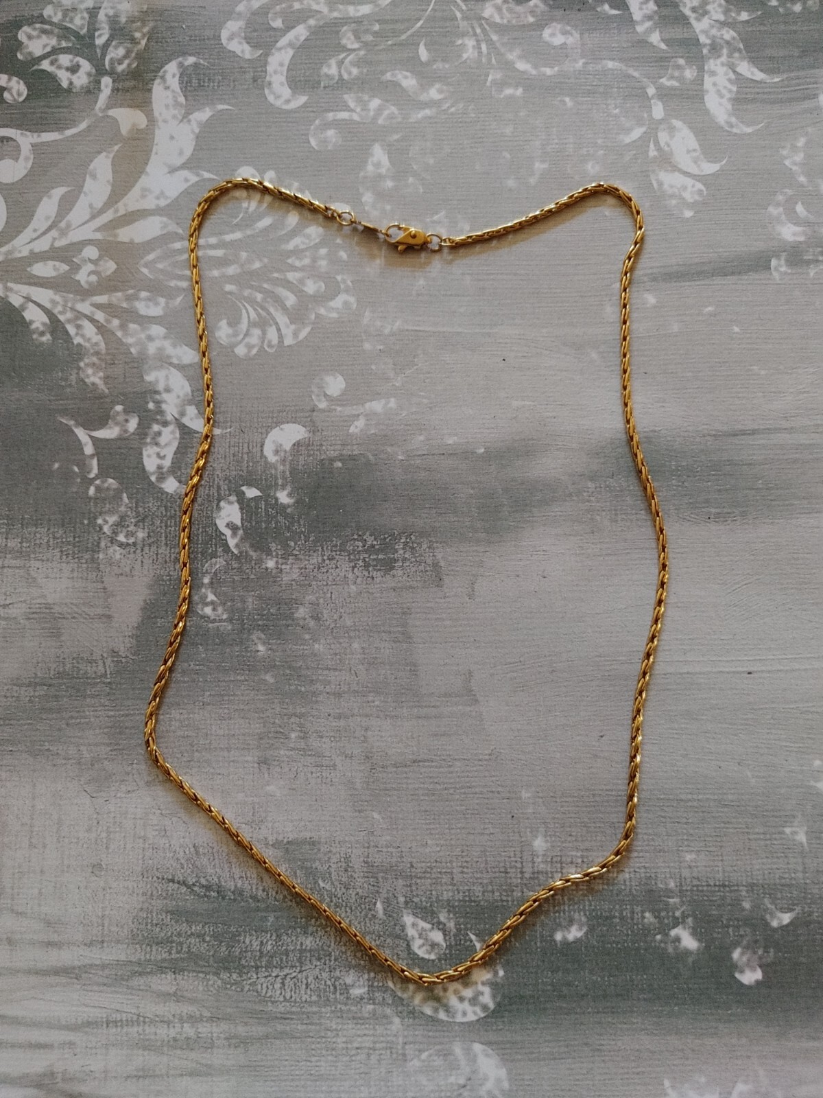 Vintage Necklace Chain gold plate metal marked 24kgl 2mm Byzantine 17 3/4″