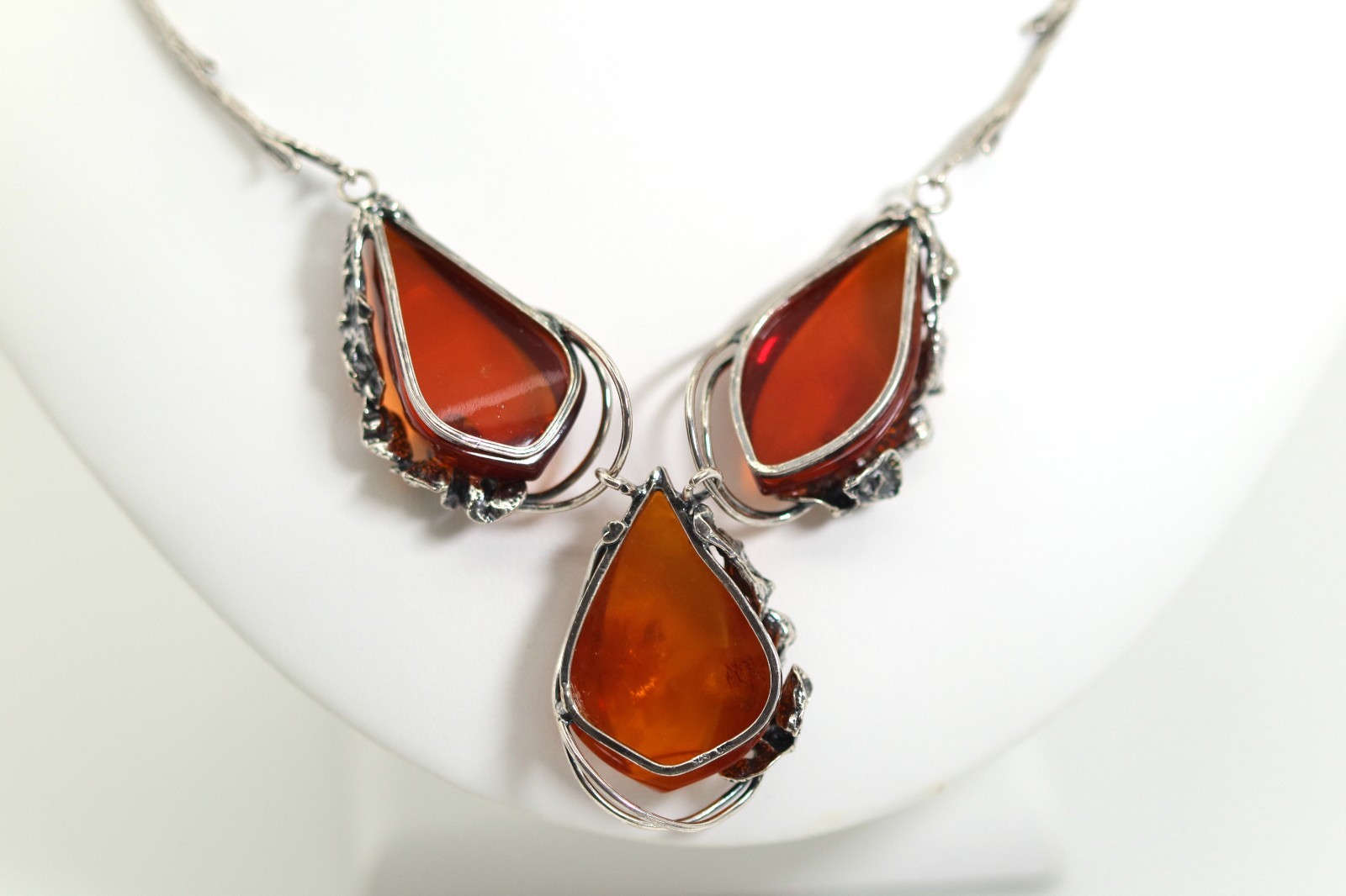 Vintage 925 Sterling Silver Amber Flower Floral Pendant Necklace L: 45cm