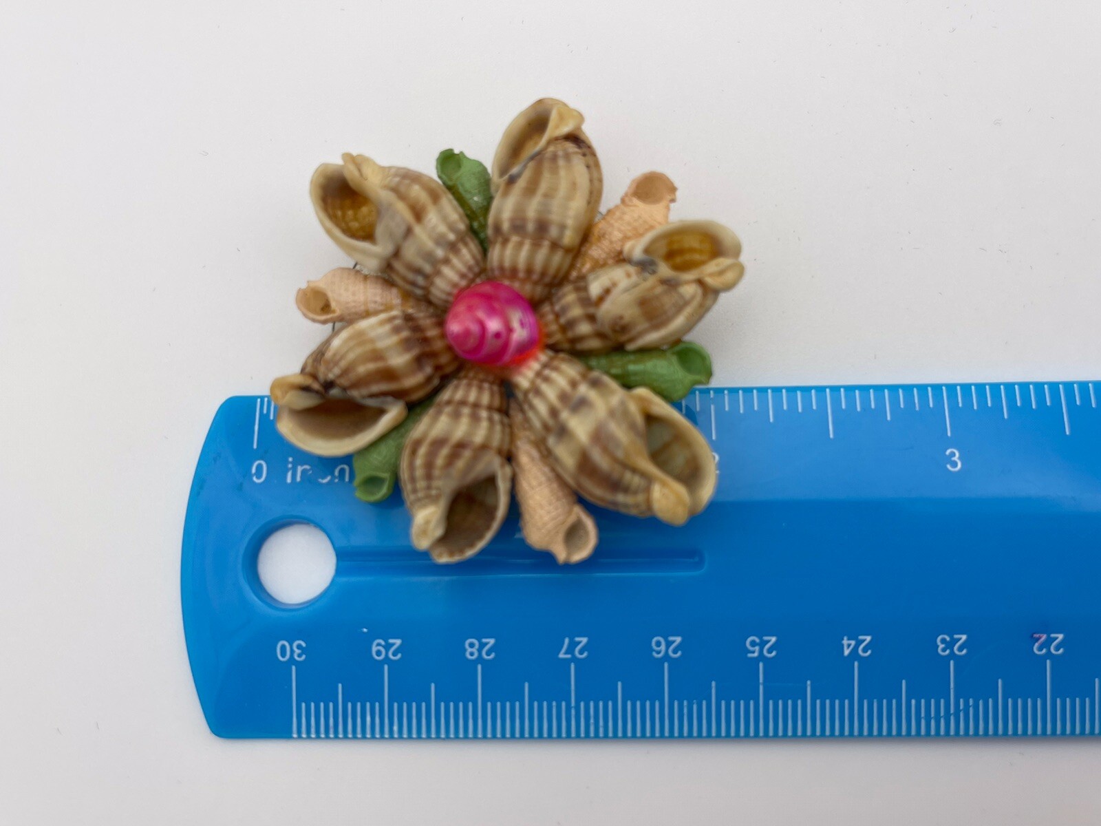 Vintage Real Sea Shell And Mother Of Pearl Jewelry Bracelet Brooches