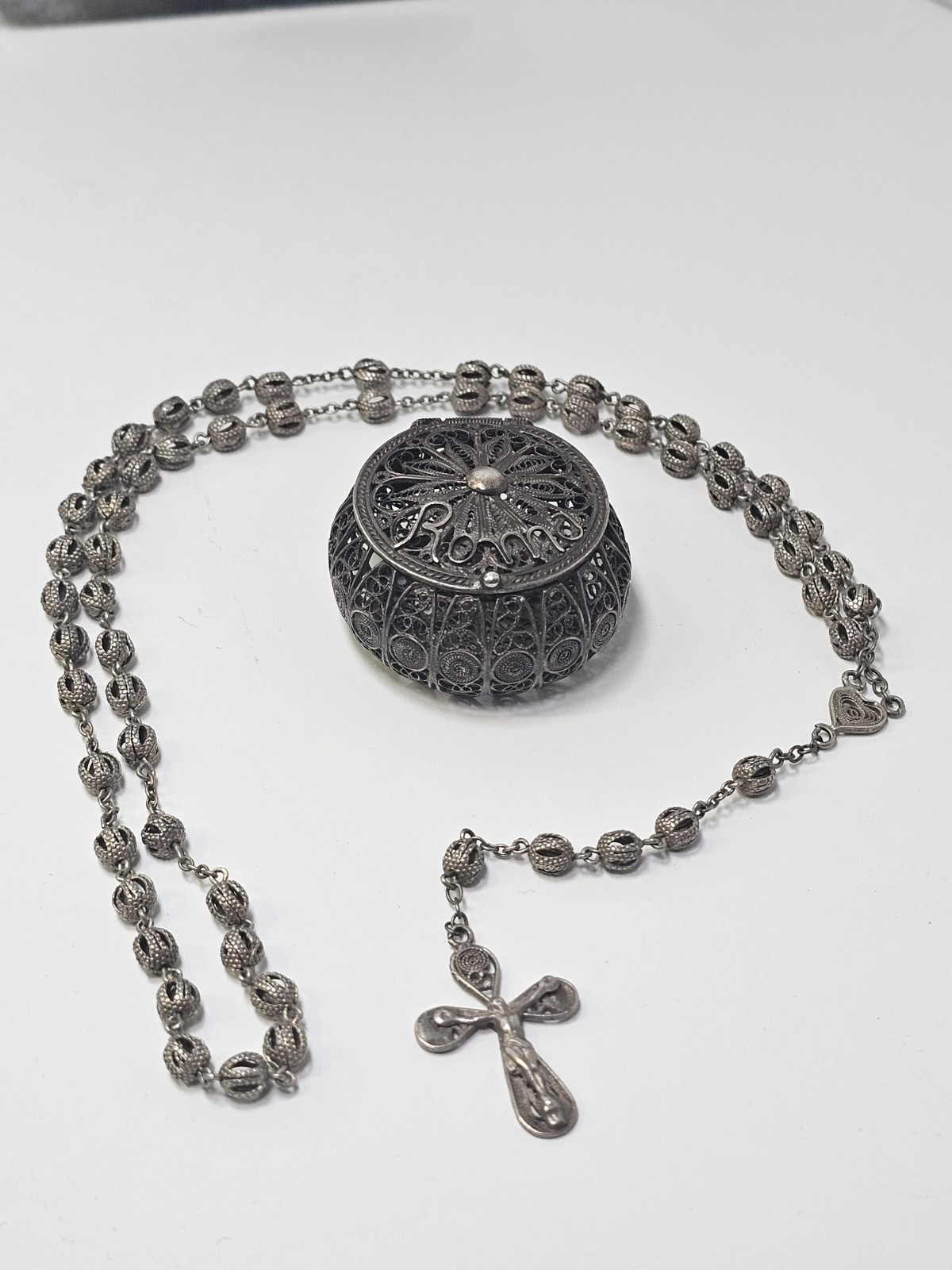Antique 800 Silver Roman/Italian Filigree Rosary With Case