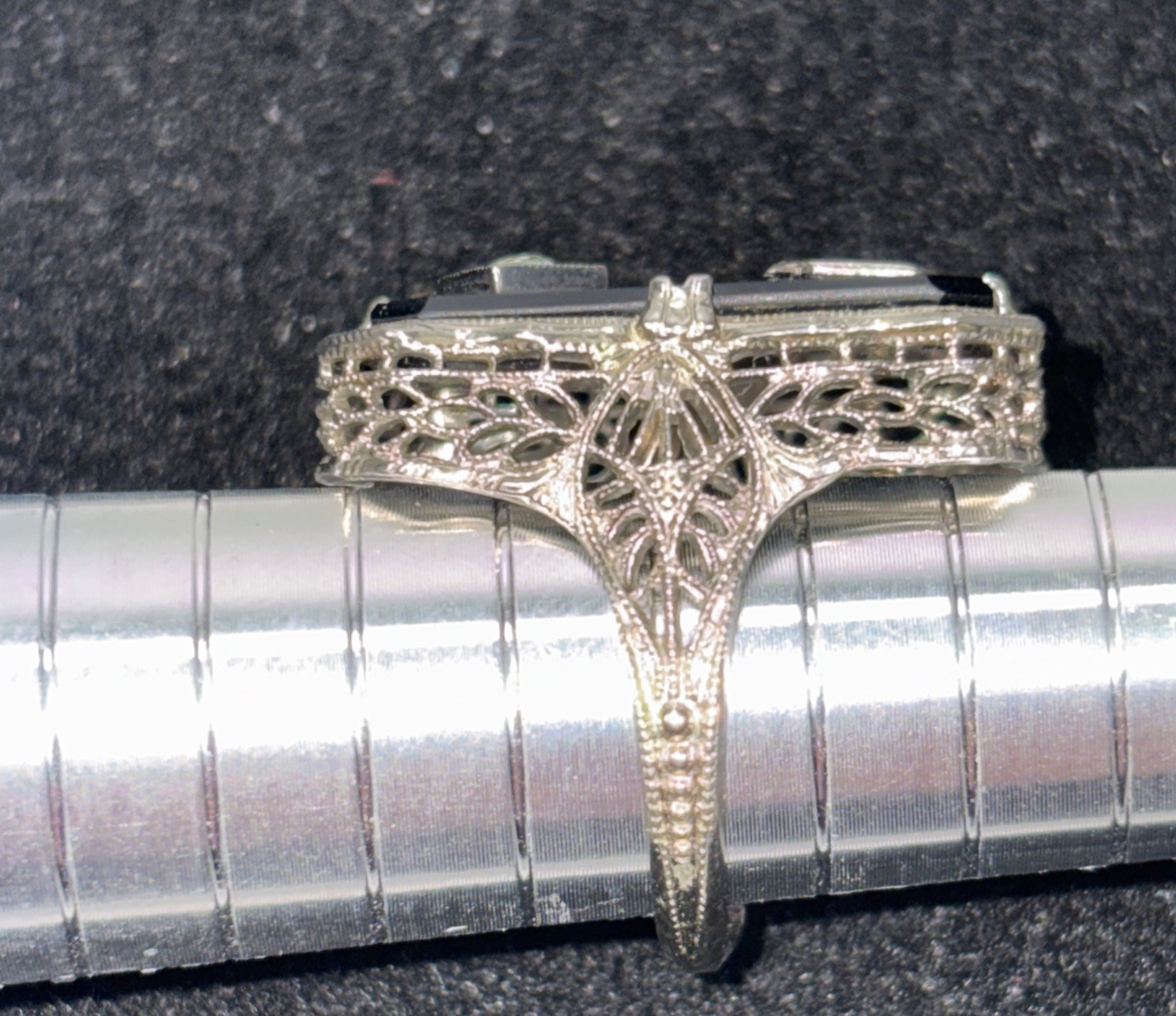 Antique Art Deco Era 14k WG Filagree Black Onyx Diamond Ring 4.4 grams Total