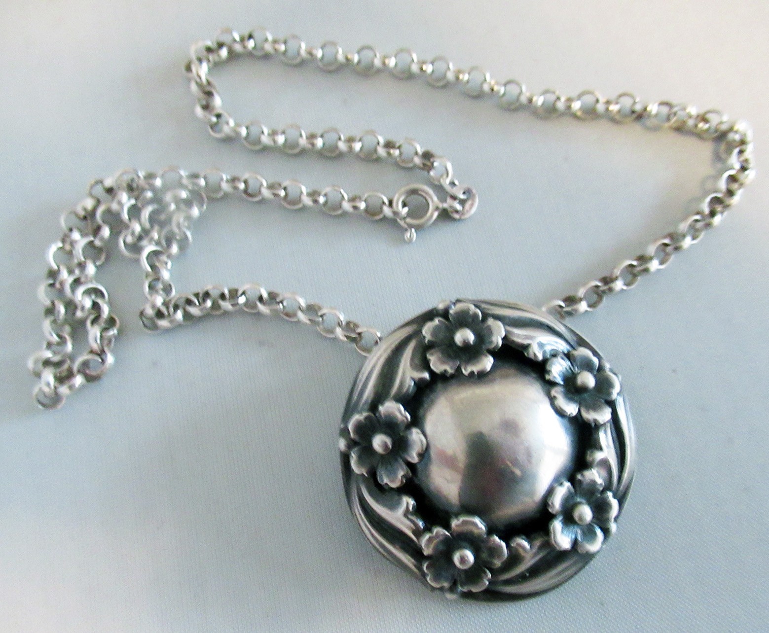 VINTAGE STERLING DENMARK N E FROM DENMARK NECKLACE PENDANT, 1 3/8 INCHES, 22 GRM