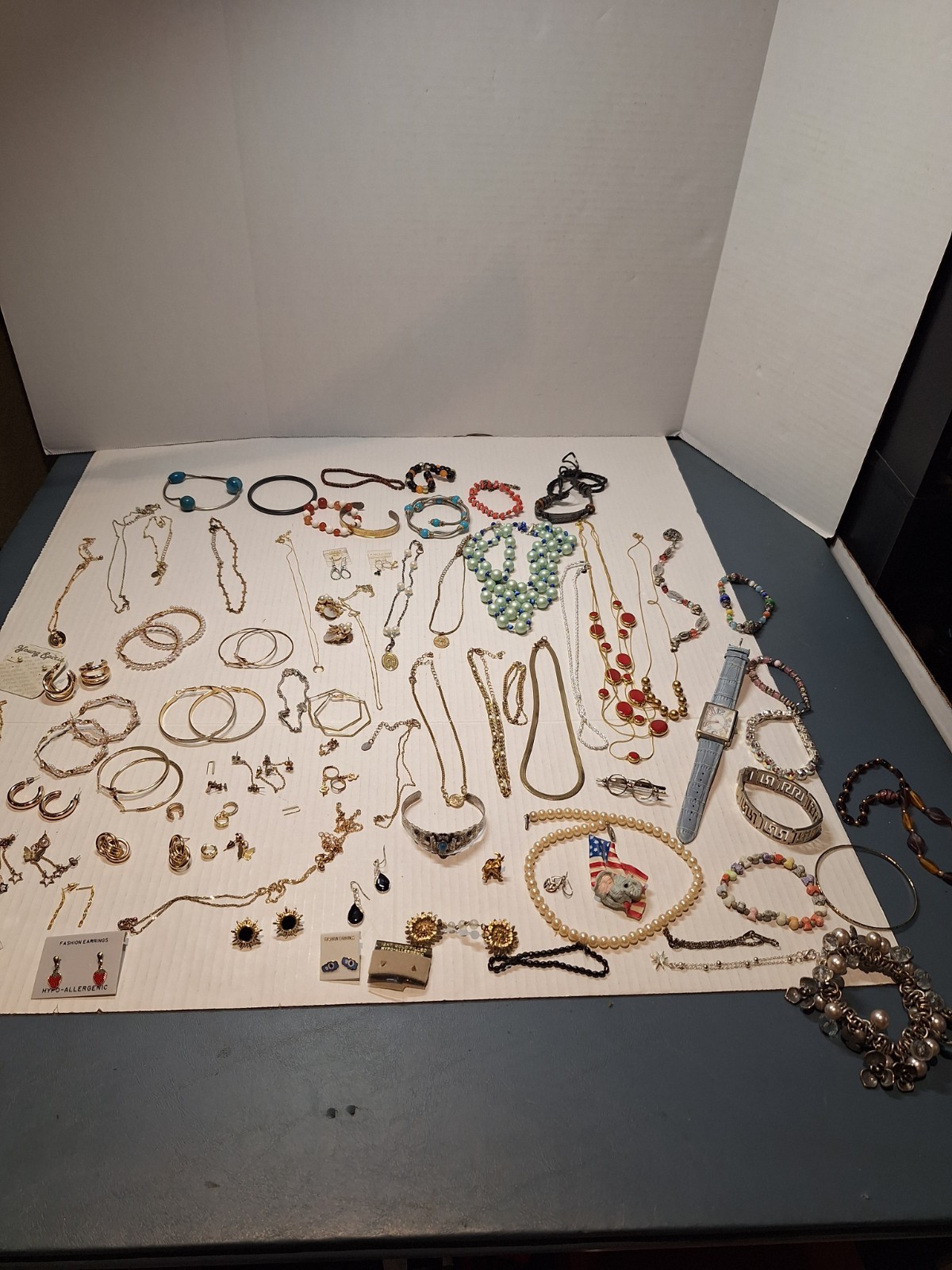 Wearable Costume Jewelry Lot Vintage And Modern, Over 60 Nice Pieces