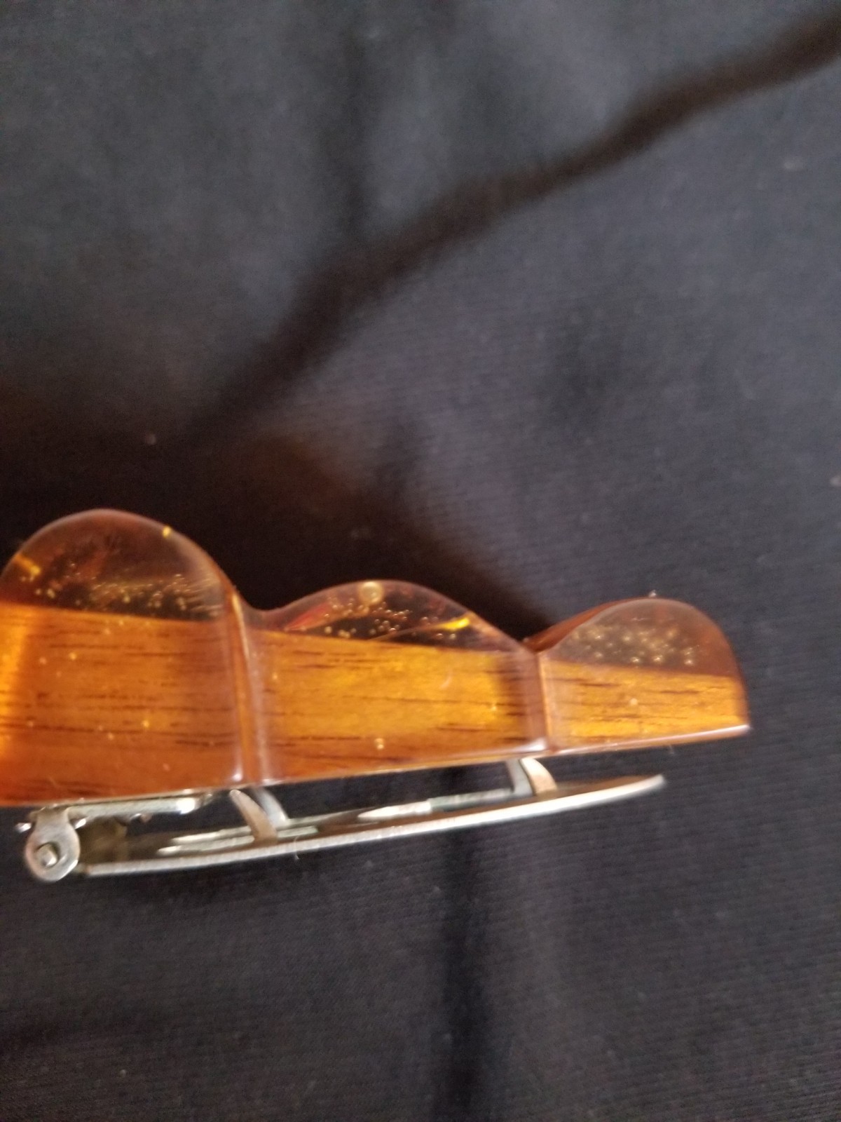 Vtg unique wood and bakelite or lucite dress clip
