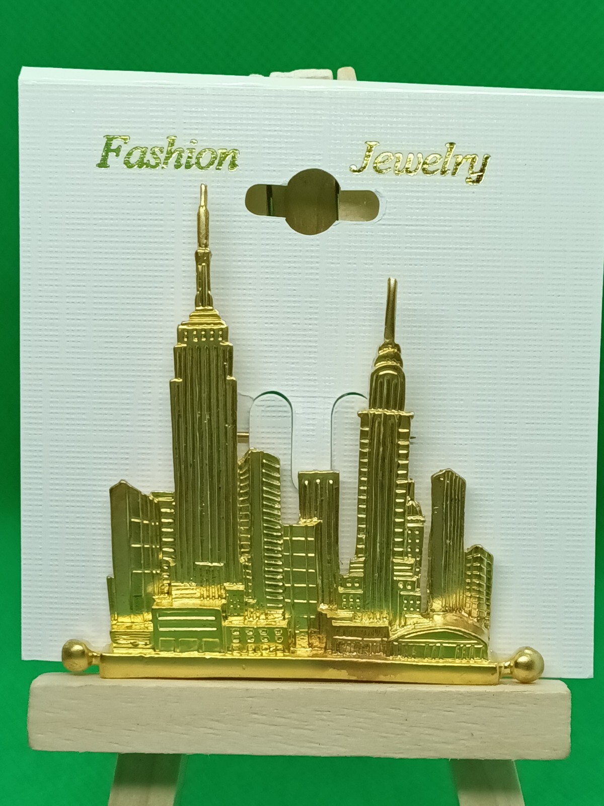 Vintage Buildings Sky Scraper Gold Tone Buildings Brooch Broach Jewelry