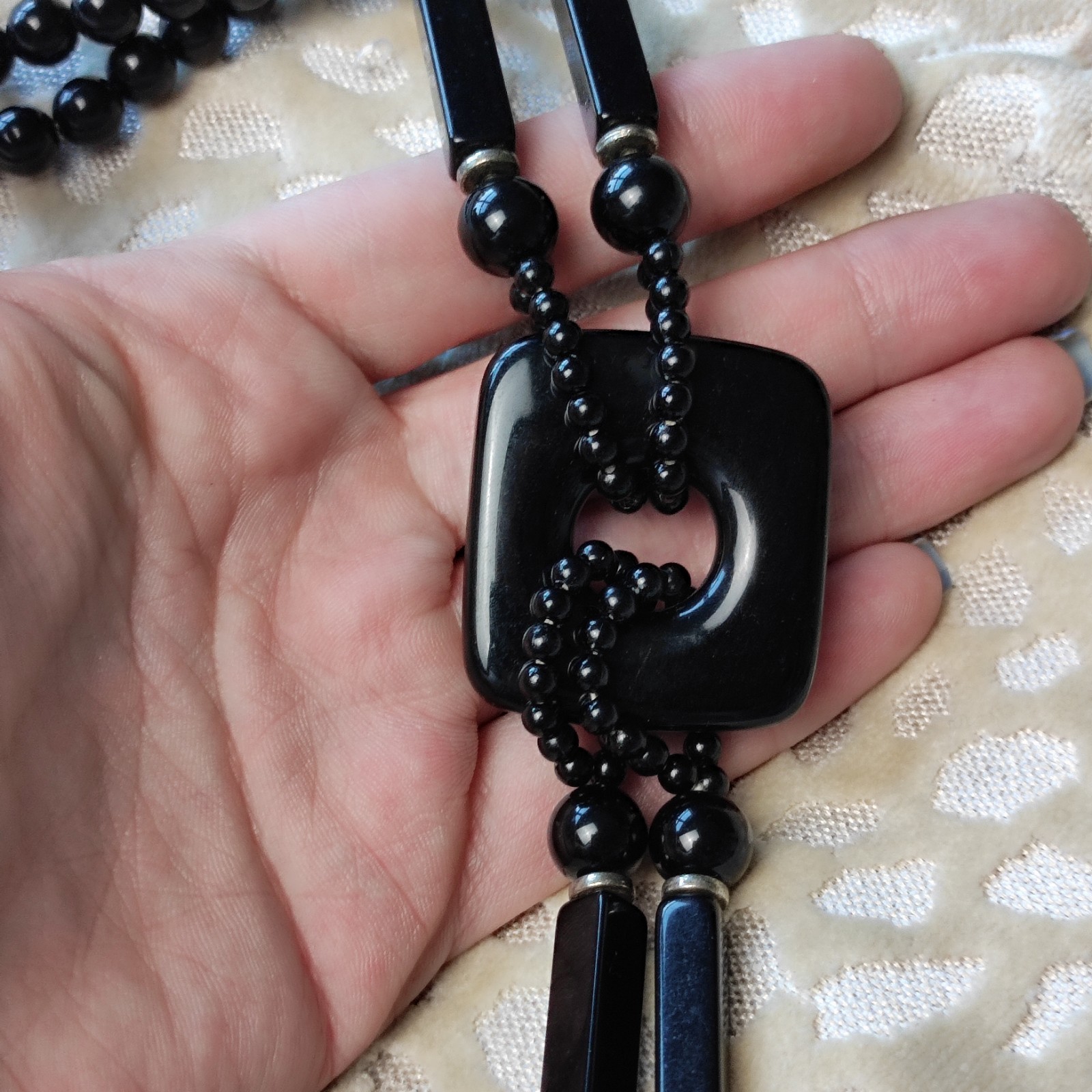 Vintage Womens Black Silver Beaded Necklace Large Side Bead Box Tab Insert Close