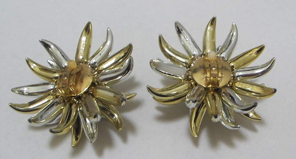Huge 2-3/8” Diameter 1-1/5” Tall 2-Tone Gold Silver Tone Fireworks Clip Earrings
