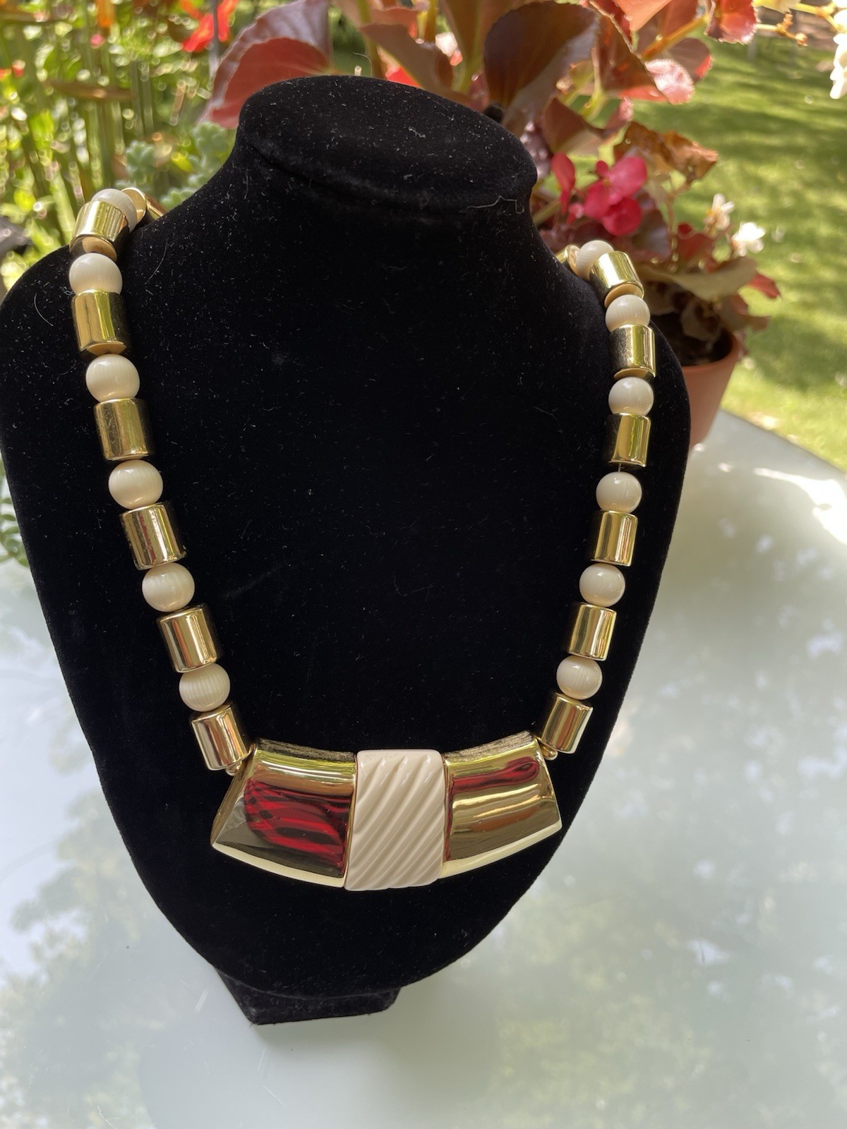 Vtg NAPIER French Ivory and Gold Tone Modernistic Statement Necklace