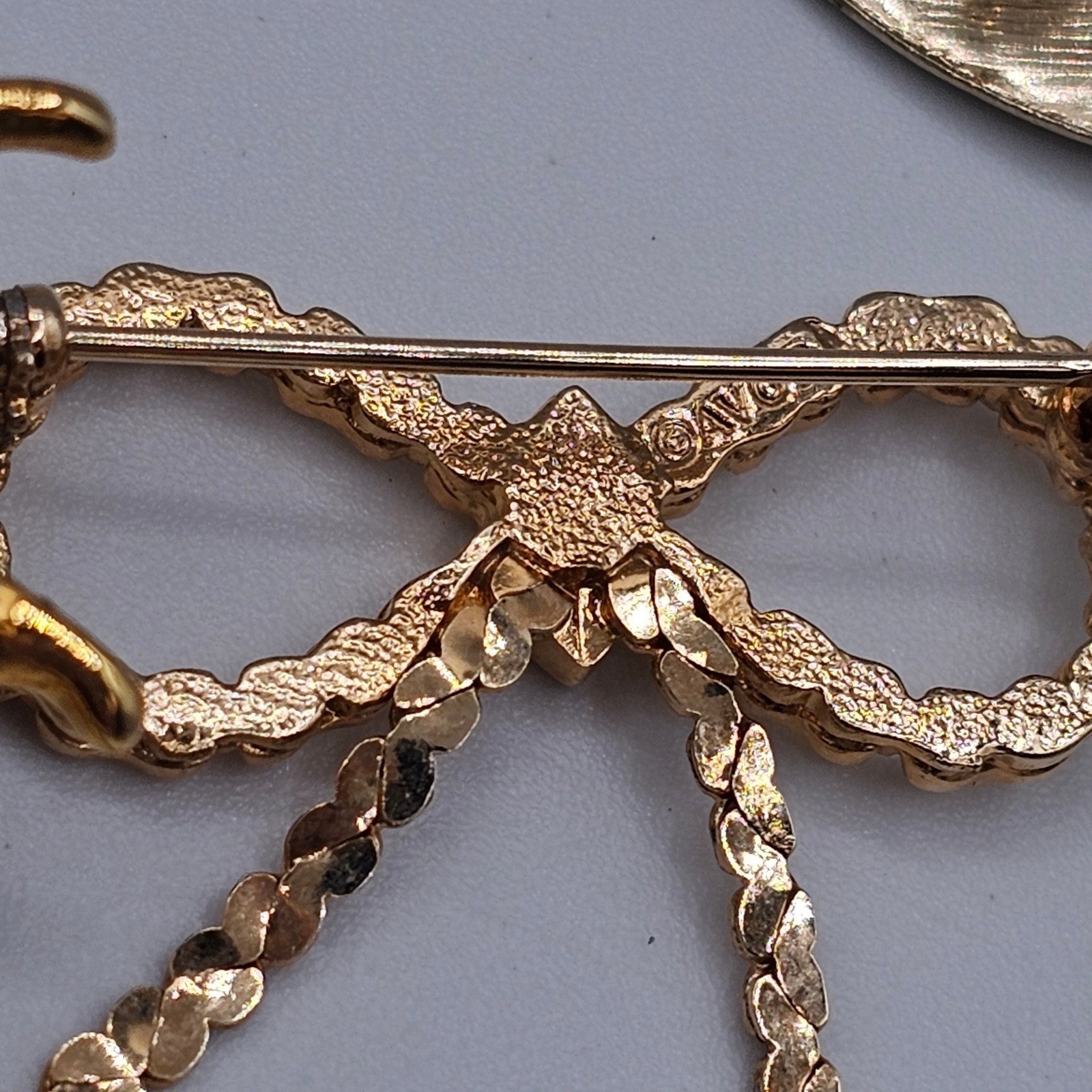 Vtg Gold Tone Brooch Lot Rhinestone Butterfly Floral Some Signed Avon Monet 20pc