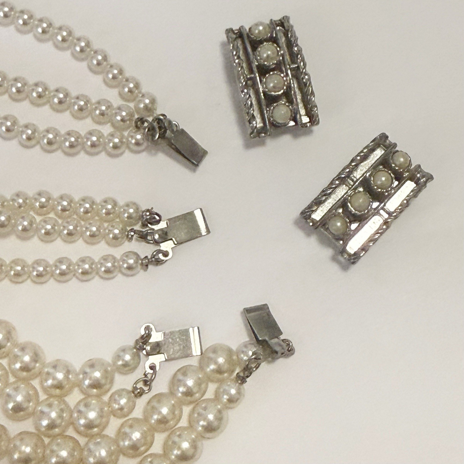 Vintage Sarah Coventry Contessa 5-Strand Faux Pearl Convertible Necklace 1966
