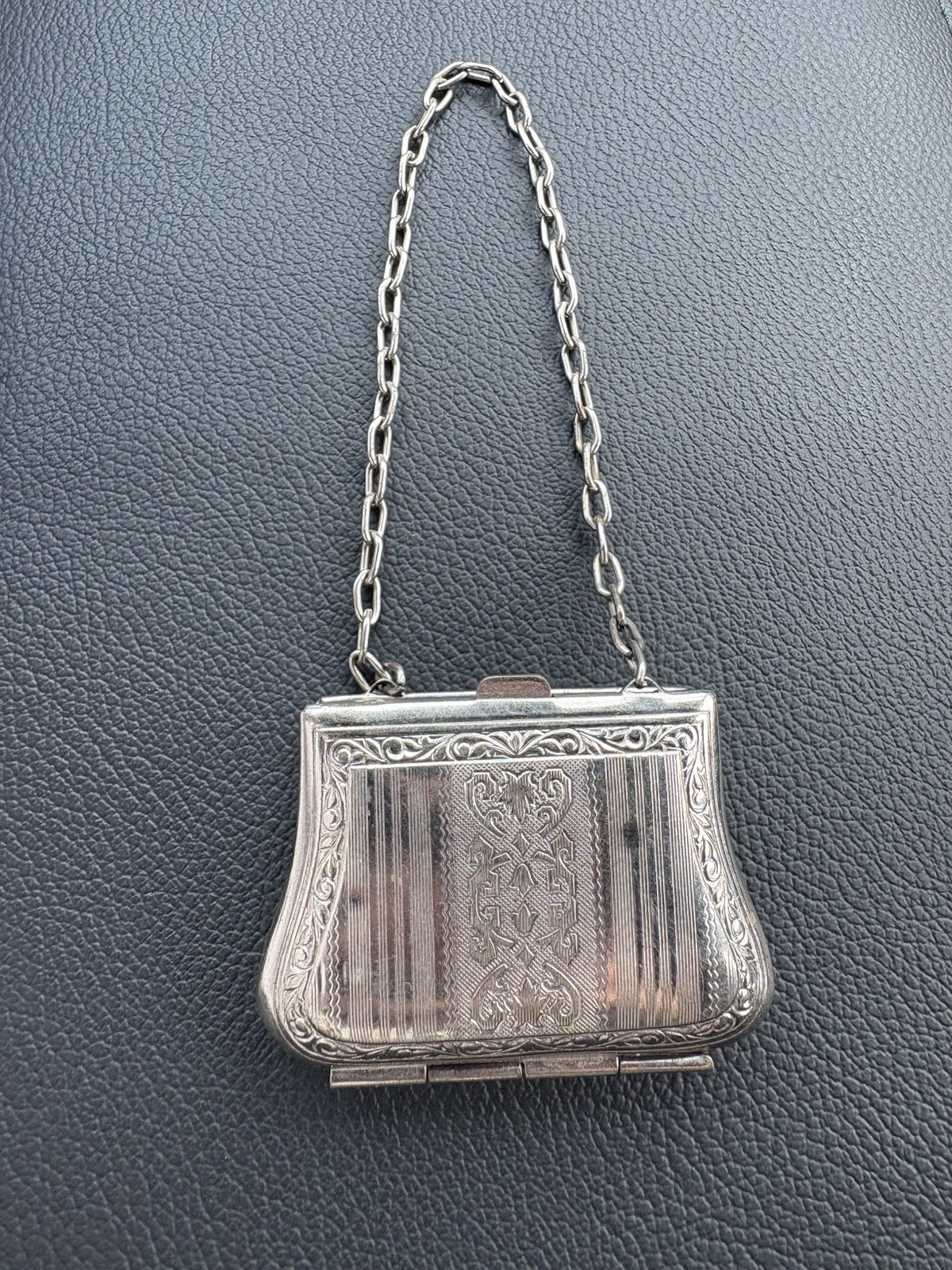 Vintage Engraved Pink Dance Coin Purse Wristlet with Chain – Tested Silver