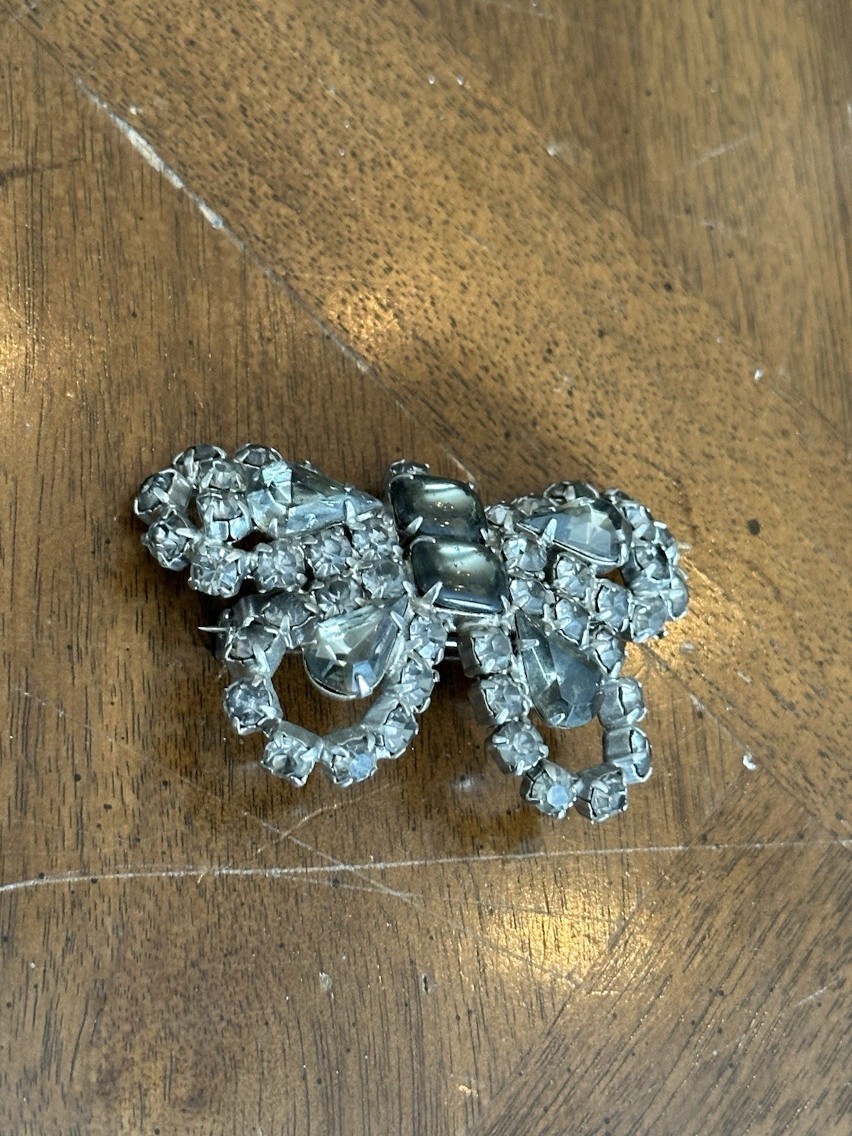 Vintage Smoky Gray Rhinestone Butterfly Brooch Silver Tone Nice!