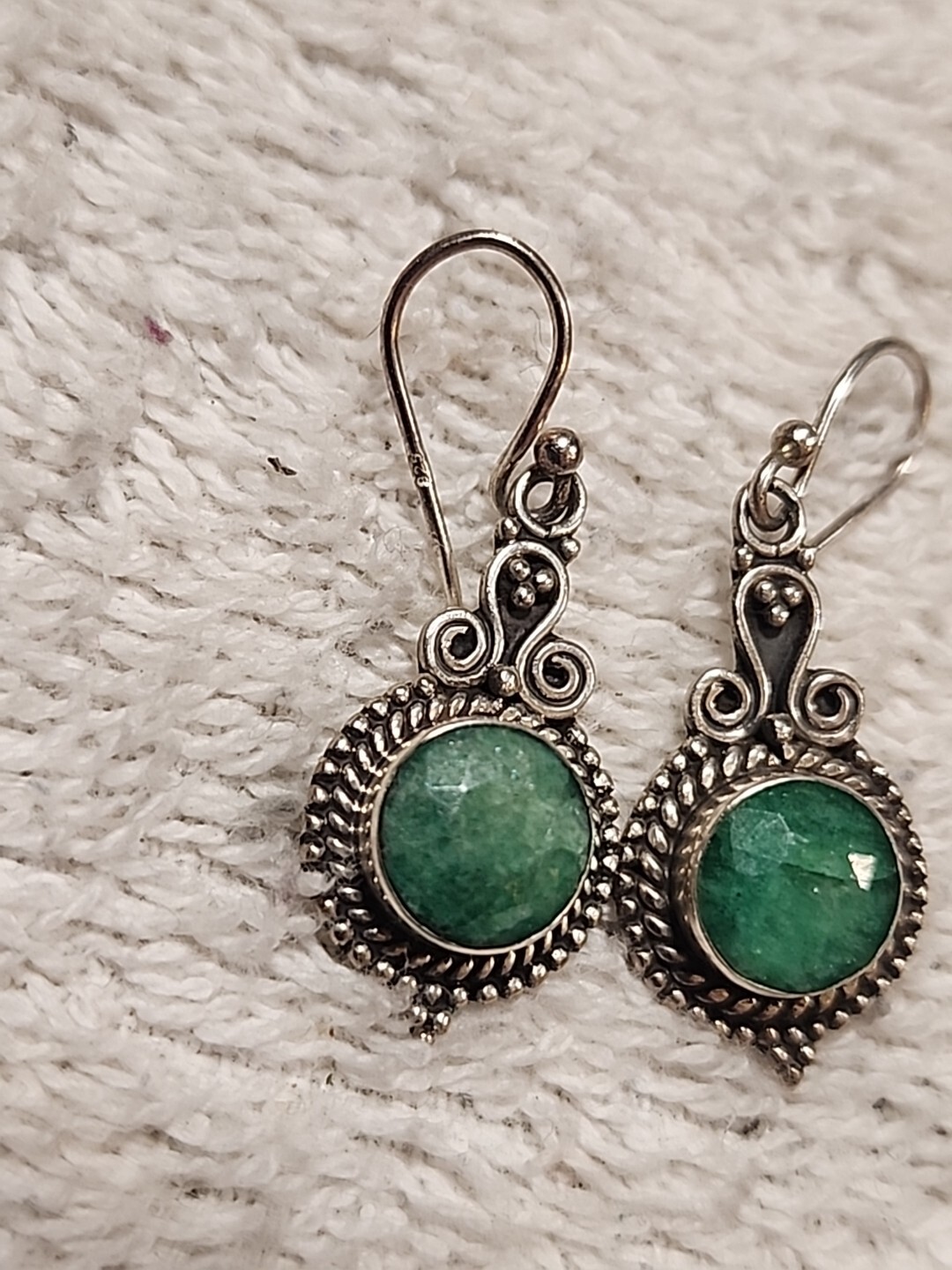 Emerald Beryl 925 Sterling Silver Hook Dangle Victorian Style Earrings