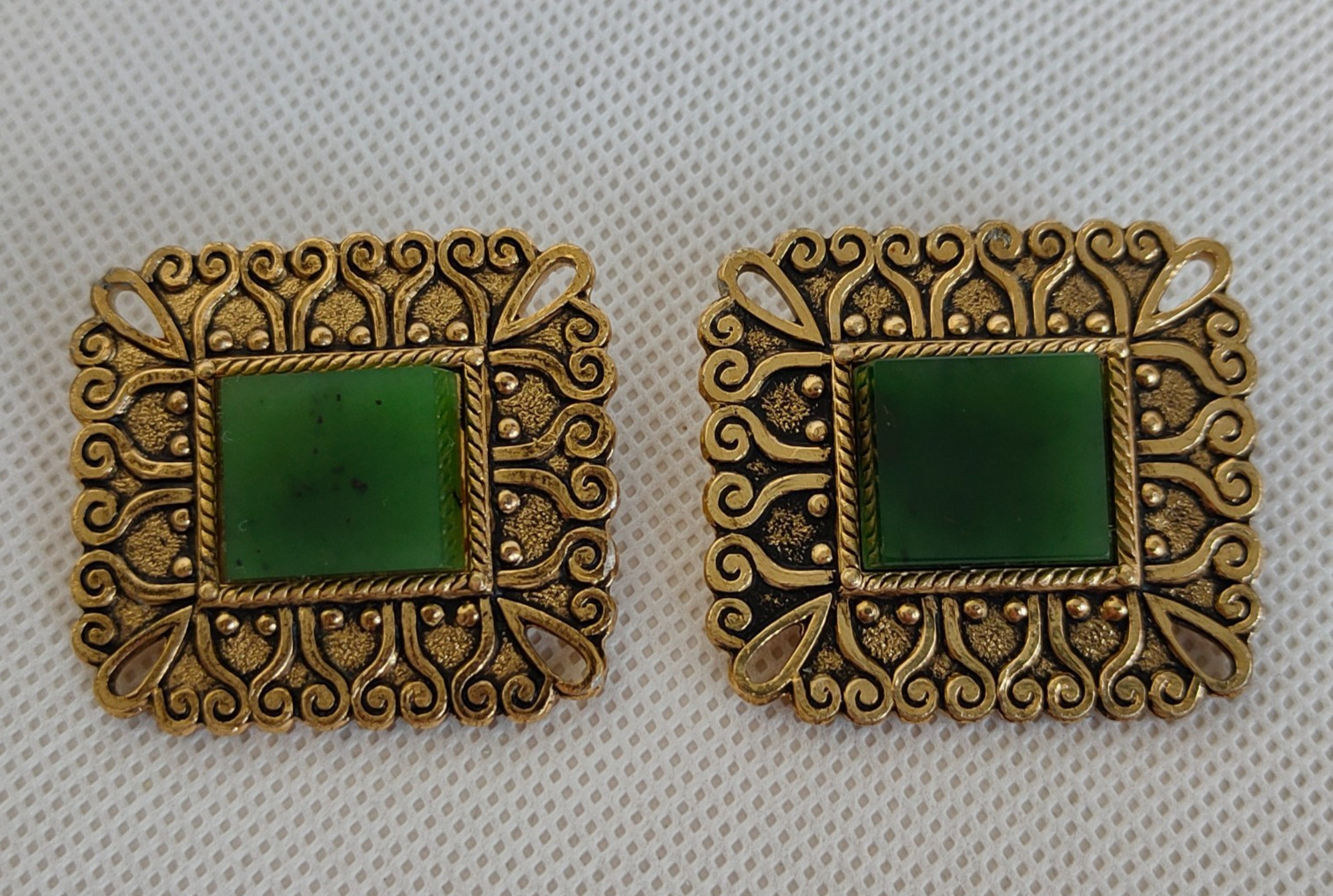 Vintage Soviet beautiful brooches with jade stones, 2 pcs. USSR.