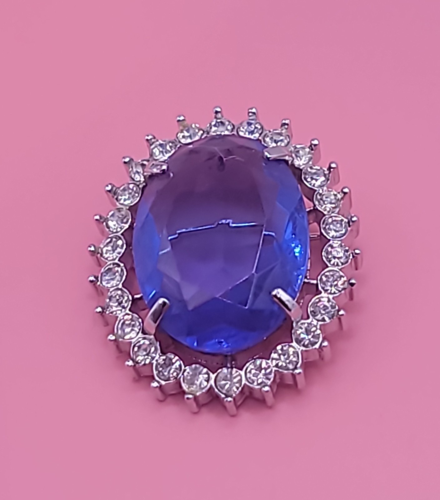 Vtg Avon Creation in Blue Faux Sapphire Rhinestone Convertible Brooch Pendant 72